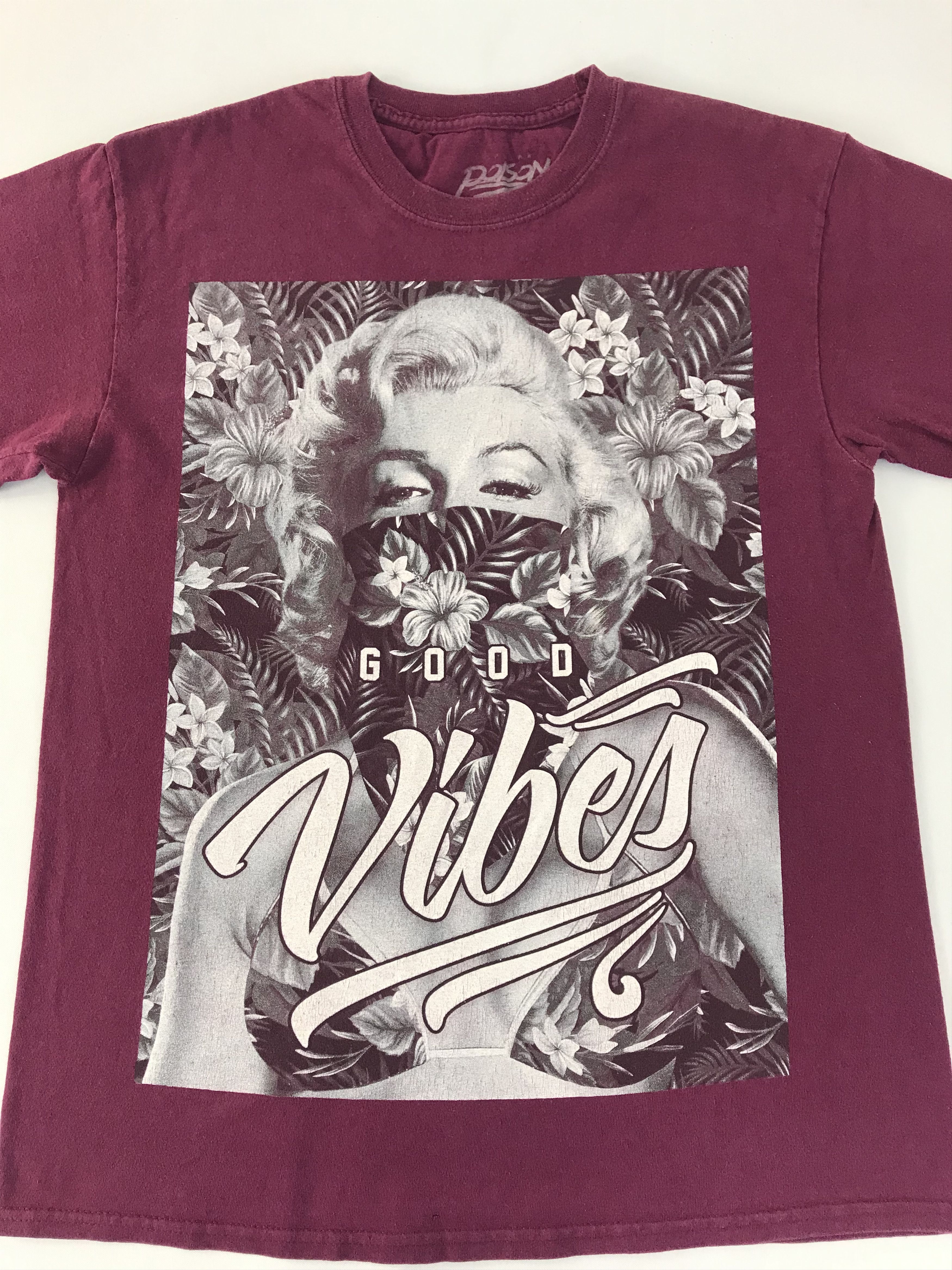 Vintage Popular Poison Marilyn Monroe Good Vibes Floral Size US M / EU 48-50 / 2 - 3 Thumbnail