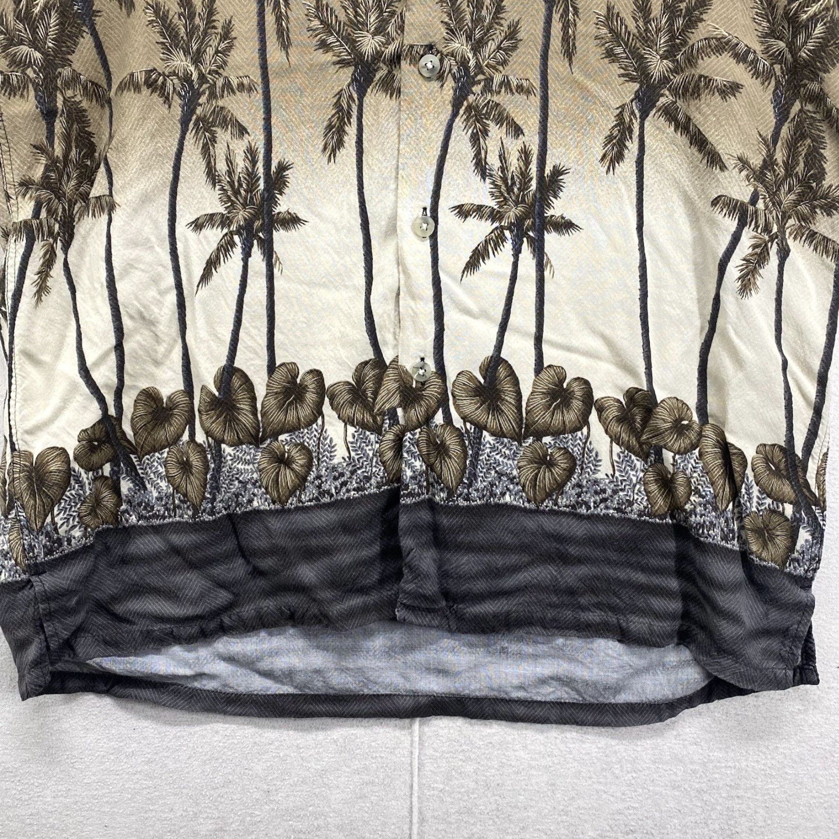 Croft & Barrow CROFT & BARROW Black Floral Hawaiian Button-Up Shirt Mens M Short Sleeve Casual Beach Size US M / EU 48-50 / 2 - 4 Thumbnail