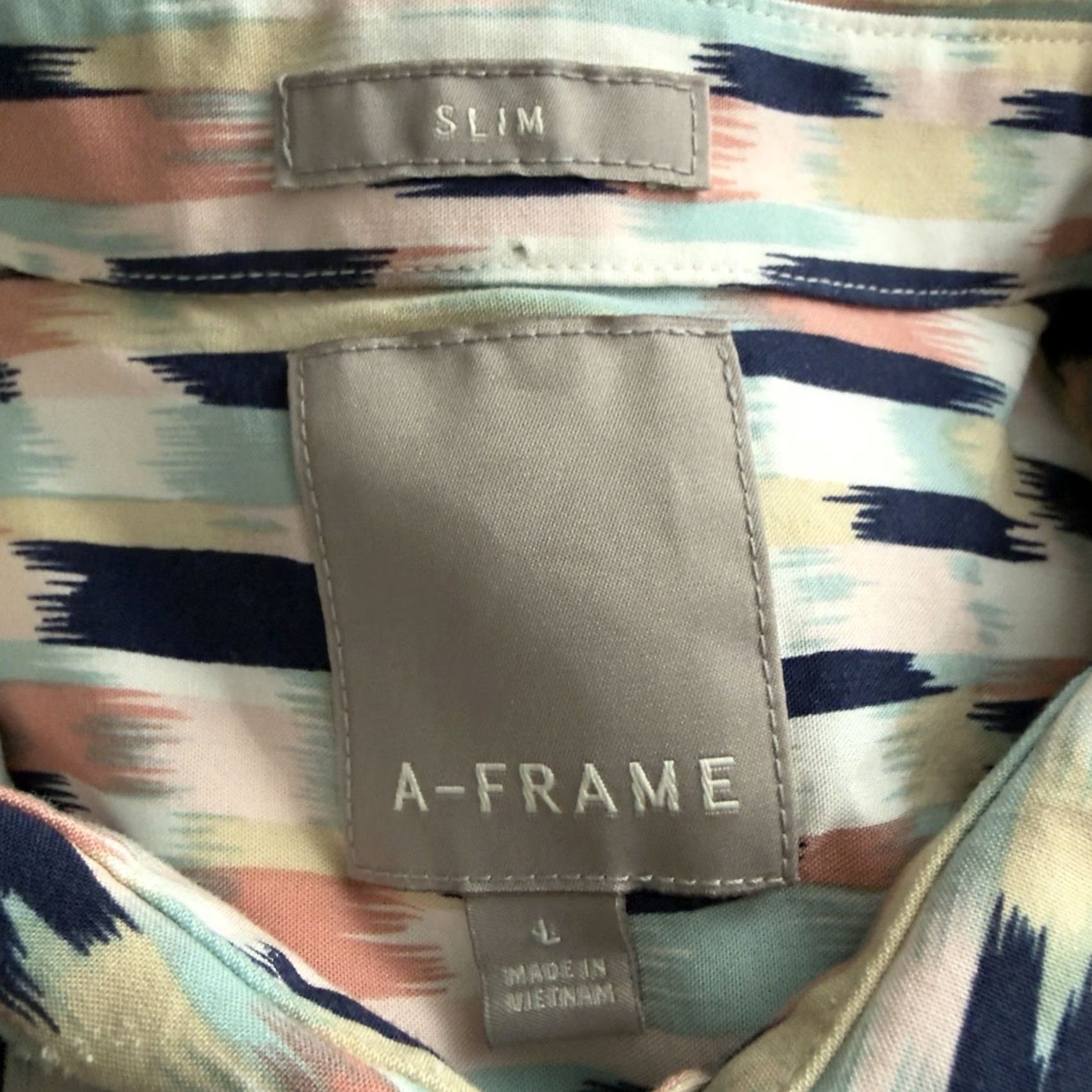 Frame A-Frame Slim Short Sleeve Button Down Rayon Shirt Mens Size L Multicolor Slim Shirt Size US L / EU 52-54 / 3 - 4 Thumbnail