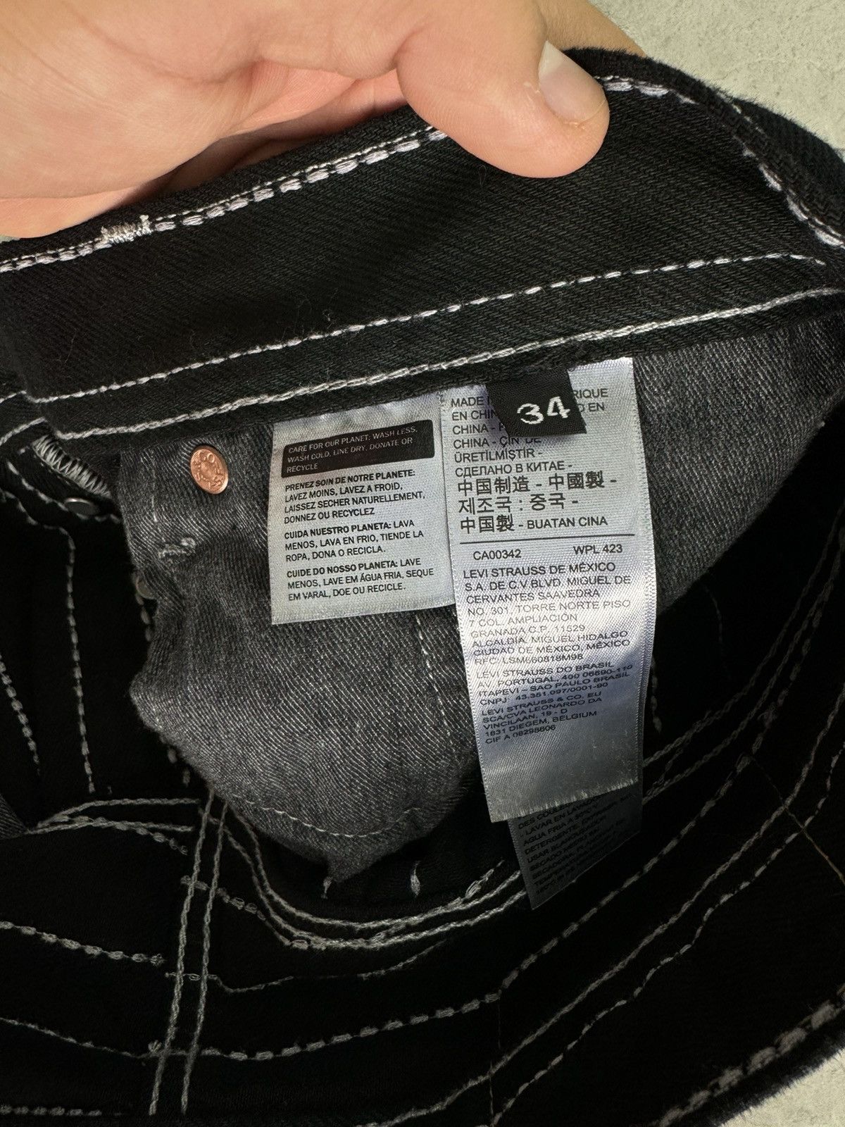 DENIM TEARS Denim Tears Peace Patchwork 501 Black Denim Pants Size US 34 / EU 50 - 5 Thumbnail