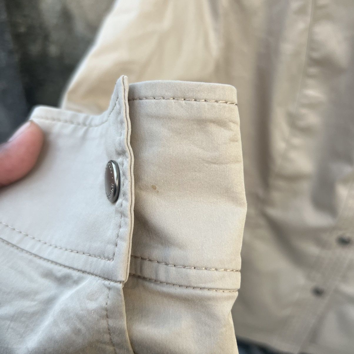 Burberry “BURBERRY” BUTTON UP LIGHT JACKET Size S / US 4 / IT 40 - 6 Thumbnail