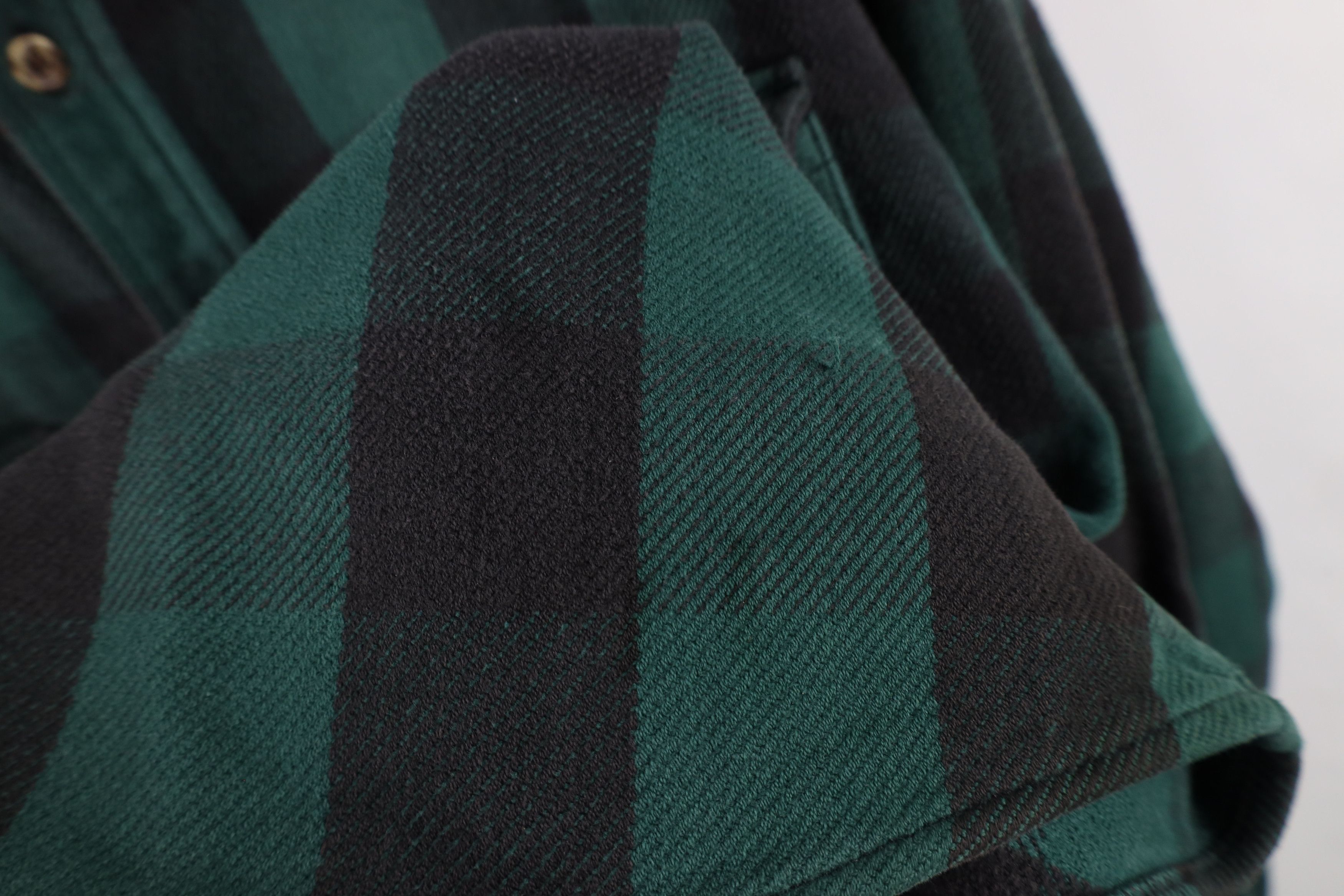 Vintage Vintage 90s Streetwear Heavyweight Button Shirt Plaid Size US XXL / EU 58 / 5 - 5 Thumbnail