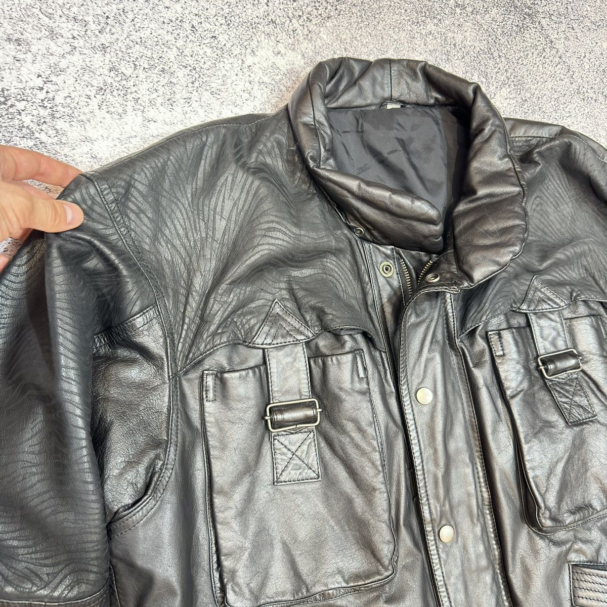 Vintage Made in Korea Leather Jacket M-L size Size US L / EU 52-54 / 3 - 5 Thumbnail