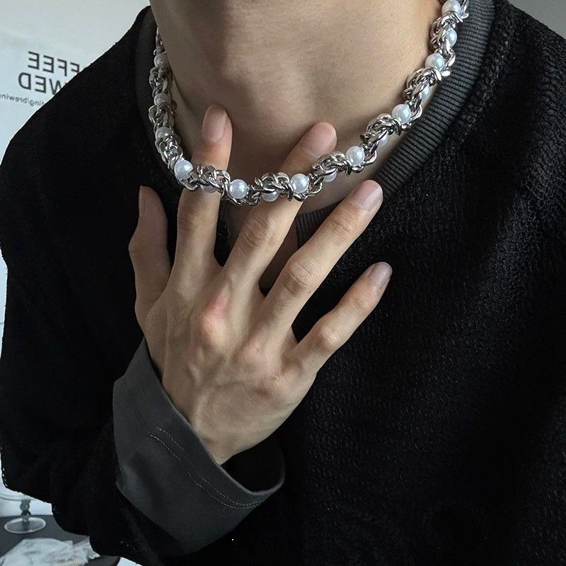 Other Pearl Dark STEAL! Y2K Chains Necklace Chain Size ONE SIZE - 1 Thumbnail
