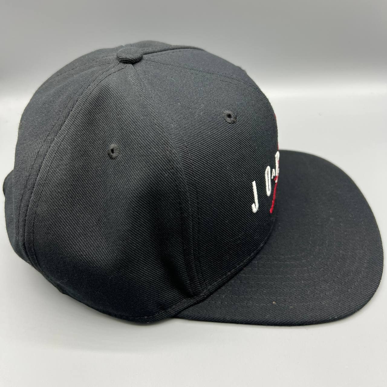 Jordan Brand Air Jordan 23 Hat Men Embroidered Logo Jumpman Snap Back Cap Size ONE SIZE - 4 Thumbnail