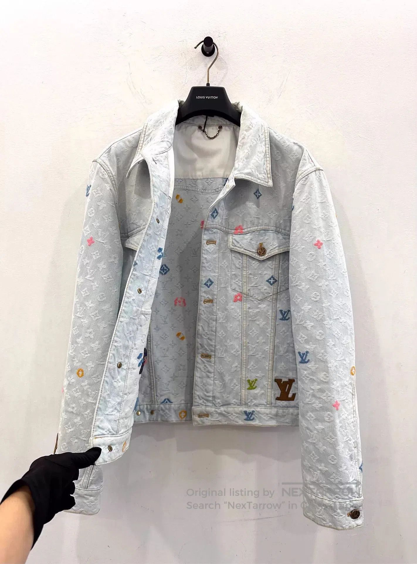 Louis Vuitton Blue Denim Jacket with Embroidered Patterns - L. Size US L / EU 52-54 / 3 - 4 Thumbnail