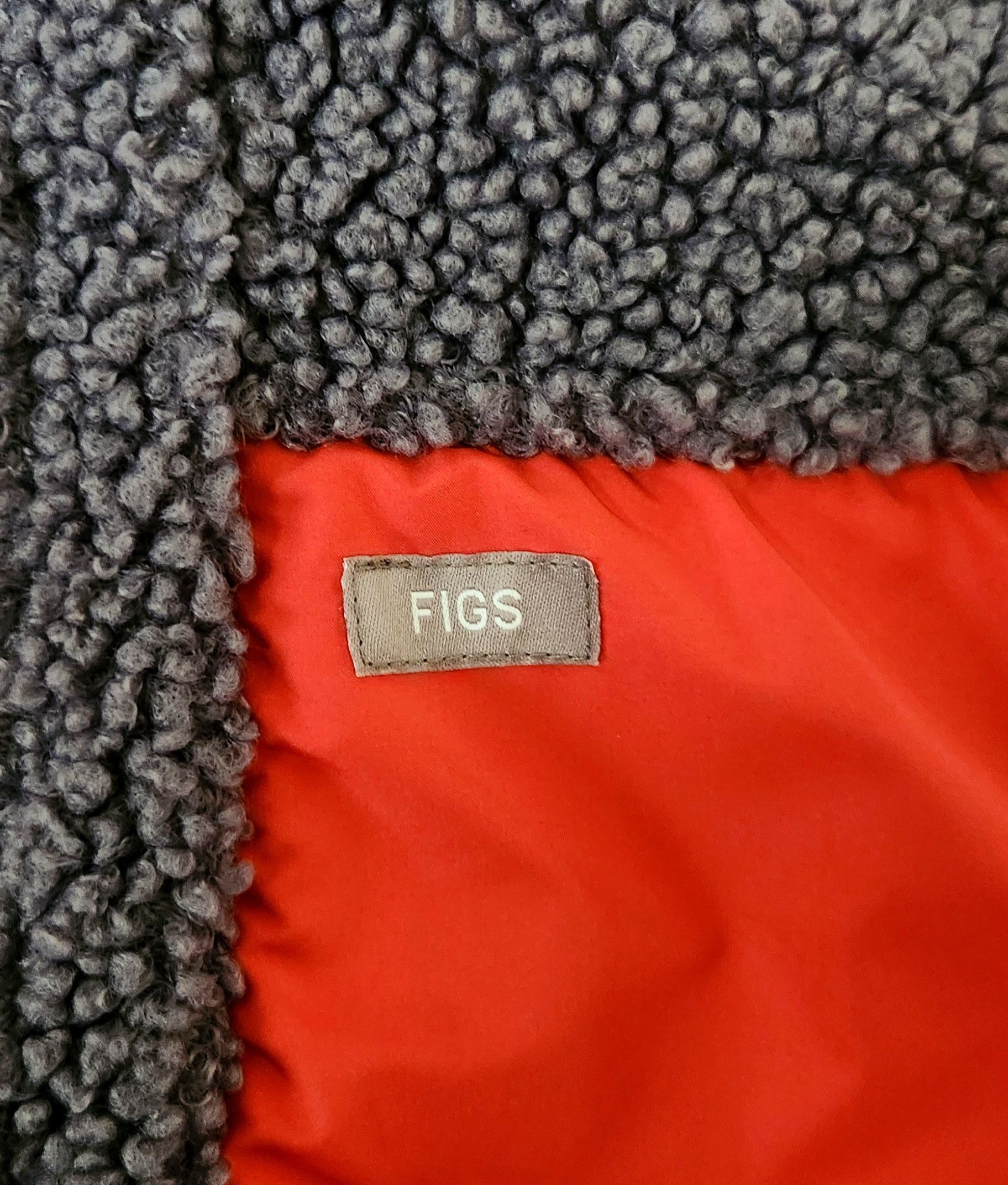 Other Figs Scrubs Selwyn Sherpa Jacket On-Shift Size Medium Size US M / EU 48-50 / 2 - 9 Thumbnail