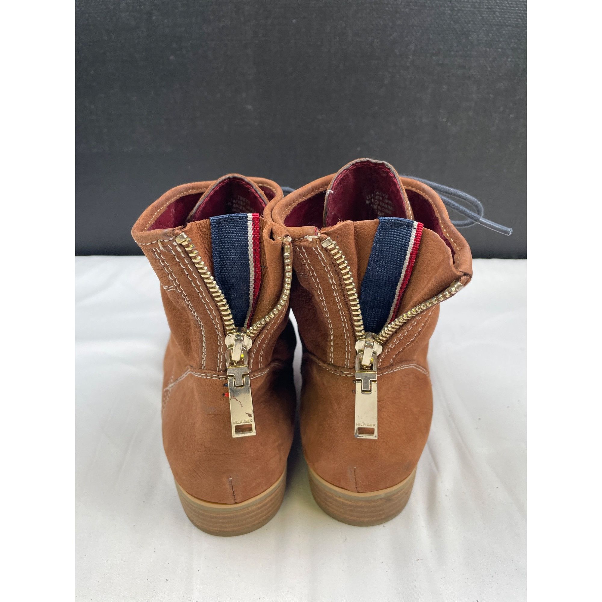 Tommy Hilfiger Tommy Hilfiger Women's Brown Suede Ankle Boots Shoes Size 7. Size US 7.5 / IT 37.5 - 5 Thumbnail