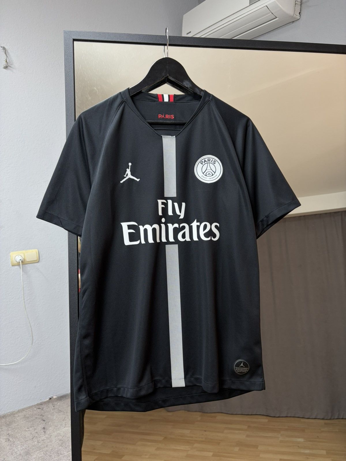 Jordan Brand Paris Saint‑Germain Jordan Brand Jersey PSG Football Shirt Size US L / EU 52-54 / 3 - 11 Thumbnail