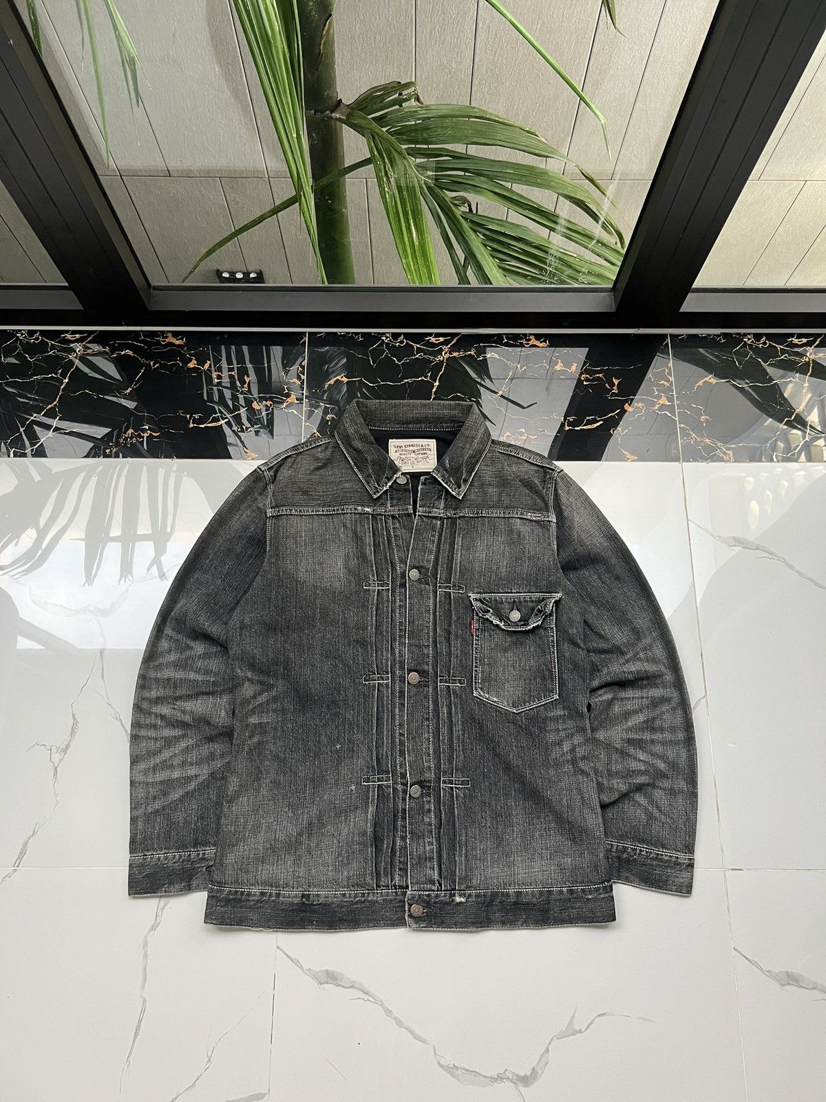 Avant Garde × Levi