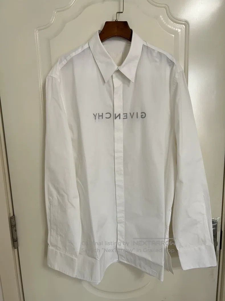 Givenchy Givenchy Size42 White Shirt (Size 42) Size US M / EU 48-50 / 2 - 1 Thumbnail