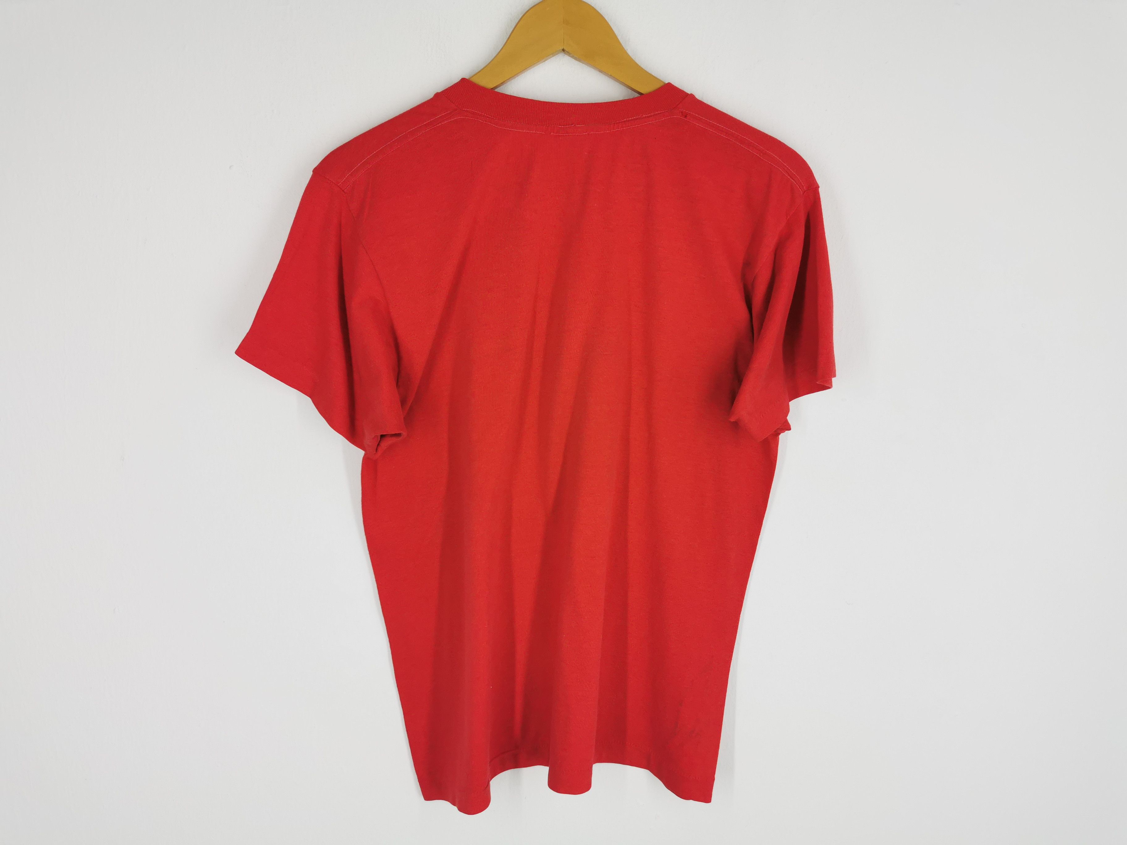 Other Vintage 80s Robin's Hoods by Screen Stars T Shirt Size US M / EU 48-50 / 2 - 2 Thumbnail