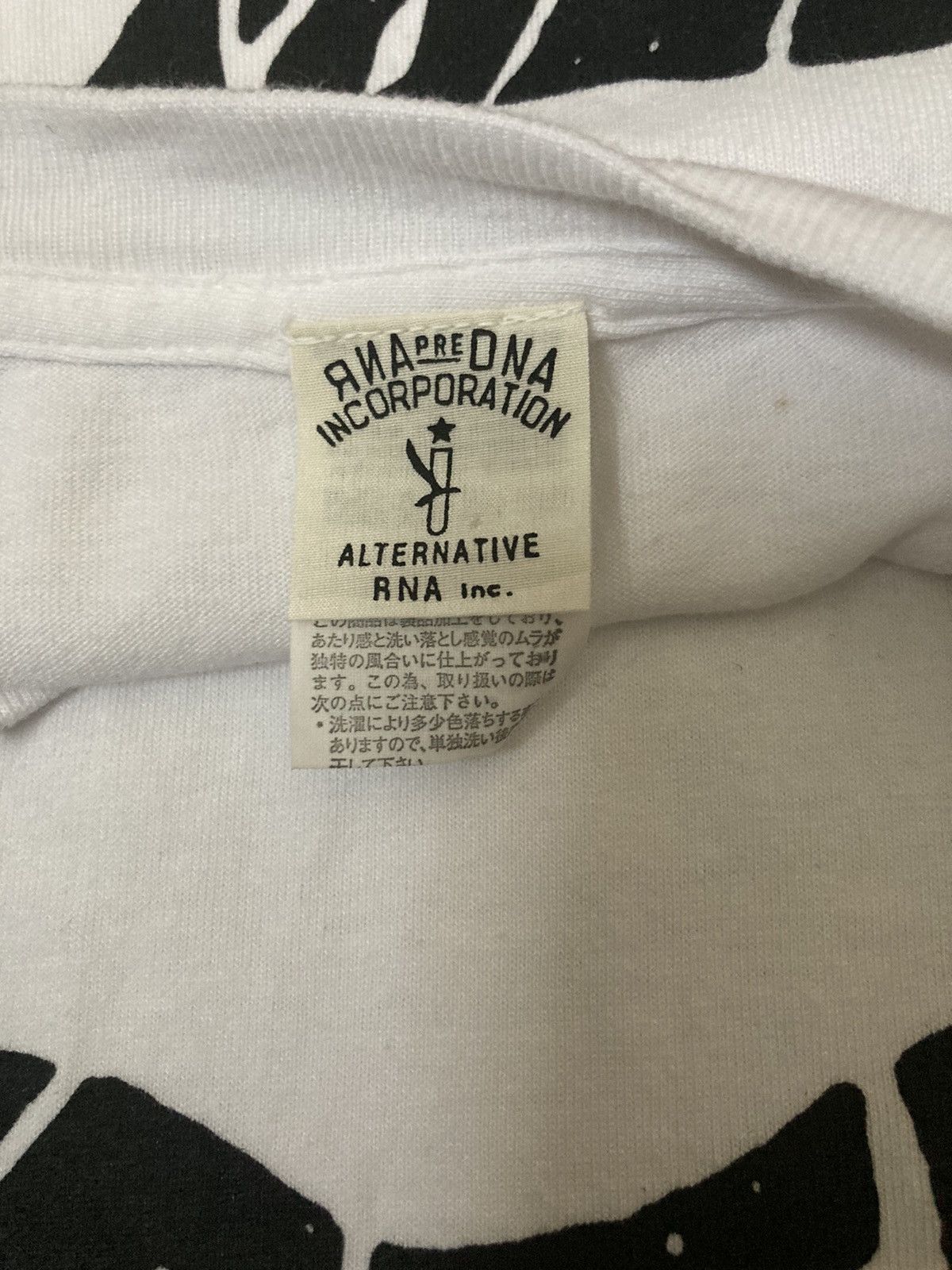 20471120 × Beauty Beast × Japanese Brand Rna Inc Superlative Rna Slang Smiley White T shirt Size US M / EU 48-50 / 2 - 3 Thumbnail