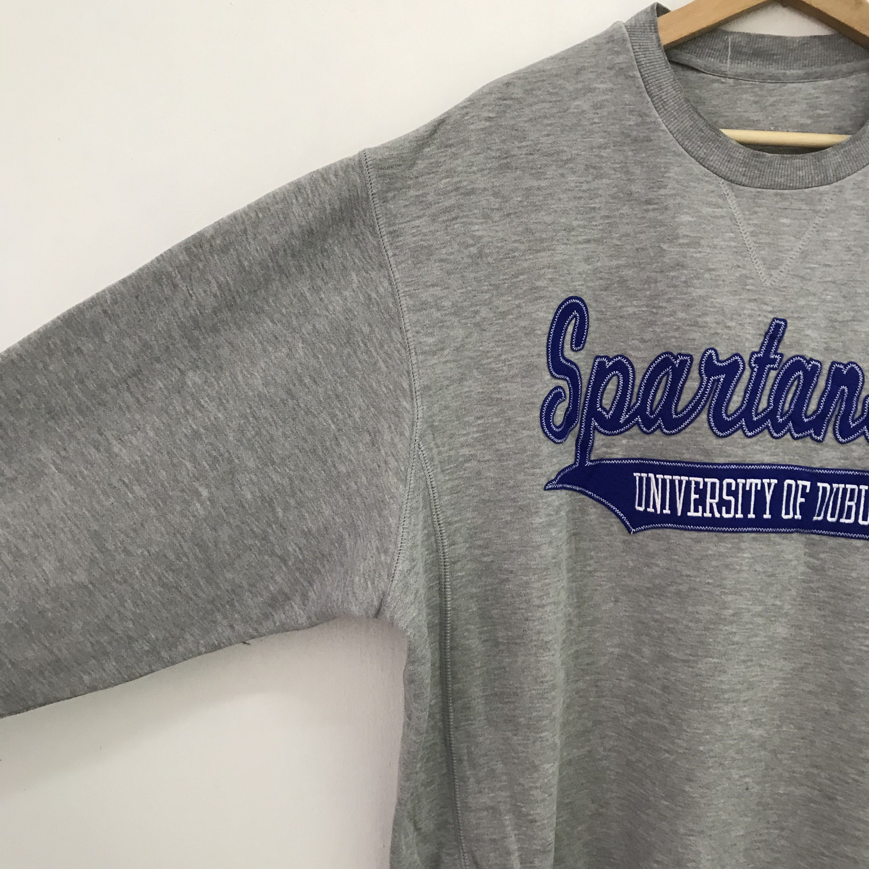 Vintage Vintage University of Dubuque Gray Sweatshirt - 457 Size US XL / EU 56 / 4 - 4 Thumbnail
