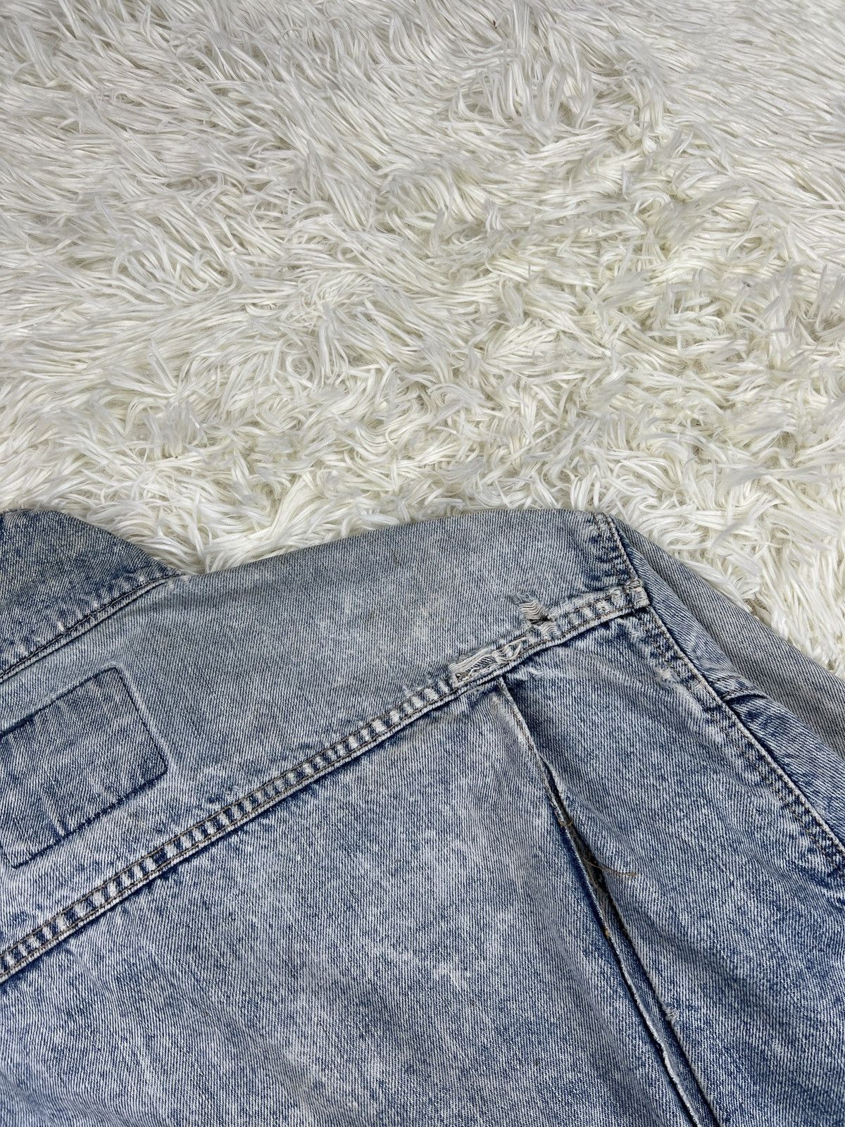 Edwin Vintage Edwin Faded Distressed Denim Jacket Size US L / EU 52-54 / 3 - 13 Thumbnail