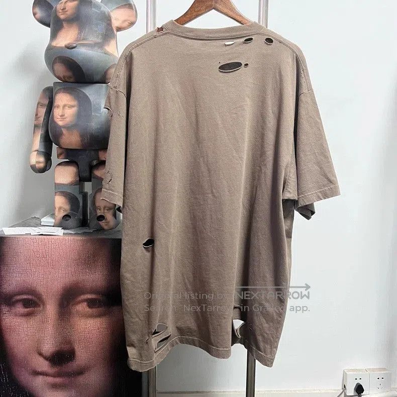 Balenciaga Balenciaga Distressed Short Sleeve Tee. Size US S / EU 44-46 / 1 - 2 Thumbnail