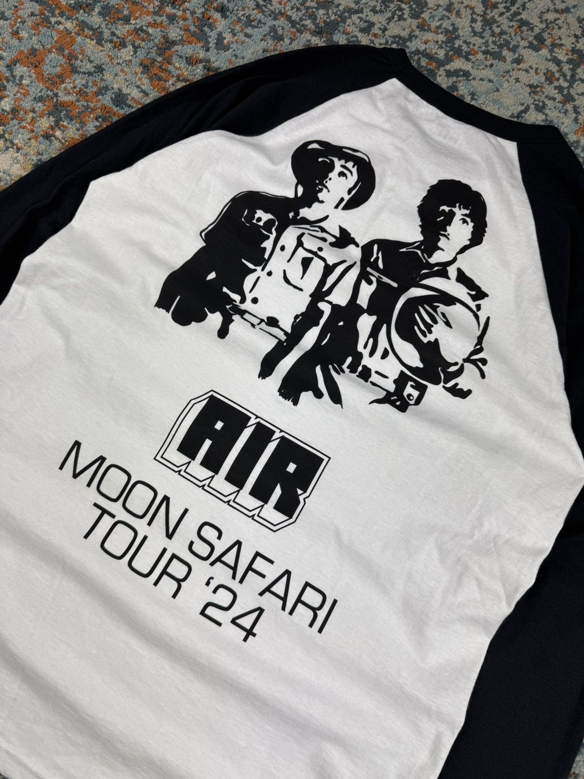 Band Tees Vintage style Air Moon safari tour merch long sleeve tee Size US S / EU 44-46 / 1 - 5 Thumbnail