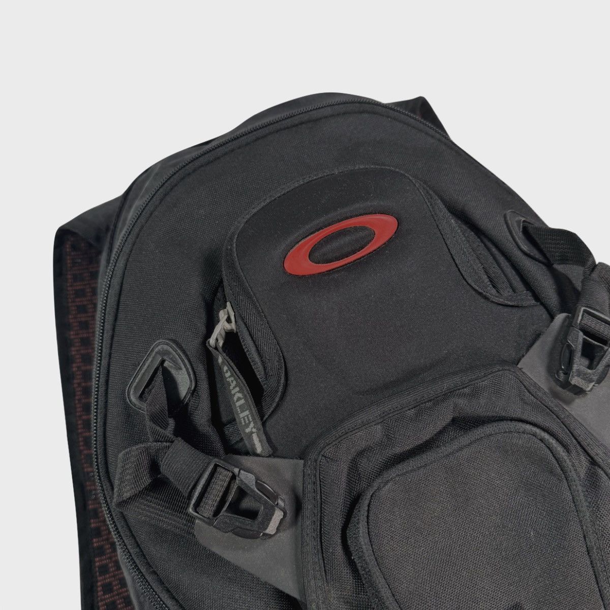 Oakley × Vintage RARE 2000's vintage technical Oakley Red Code backpack Size ONE SIZE - 3 Thumbnail