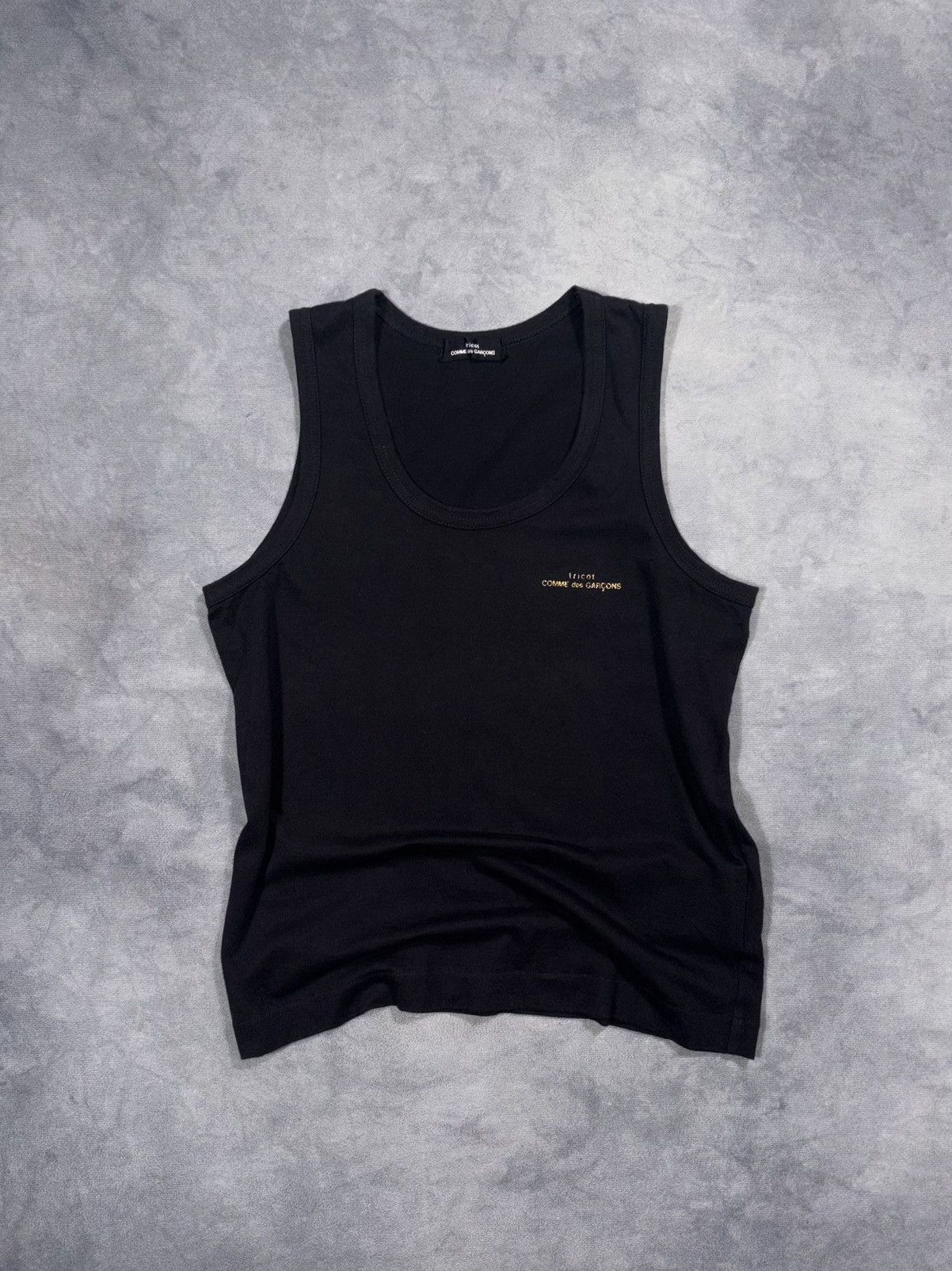 Comme des Garcons Comme Des Garcons AD2001 Archive Logo Tank Top Size US S / EU 44-46 / 1 - 1 Thumbnail