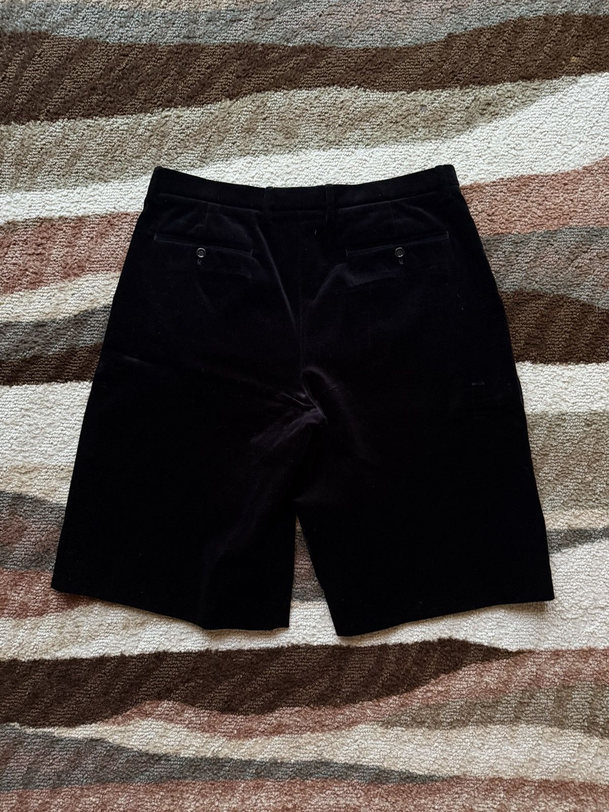 Gucci NWOT Gucci Alessandro Michele Velvet Shorts Size US 36 / EU 52 - 2 Thumbnail