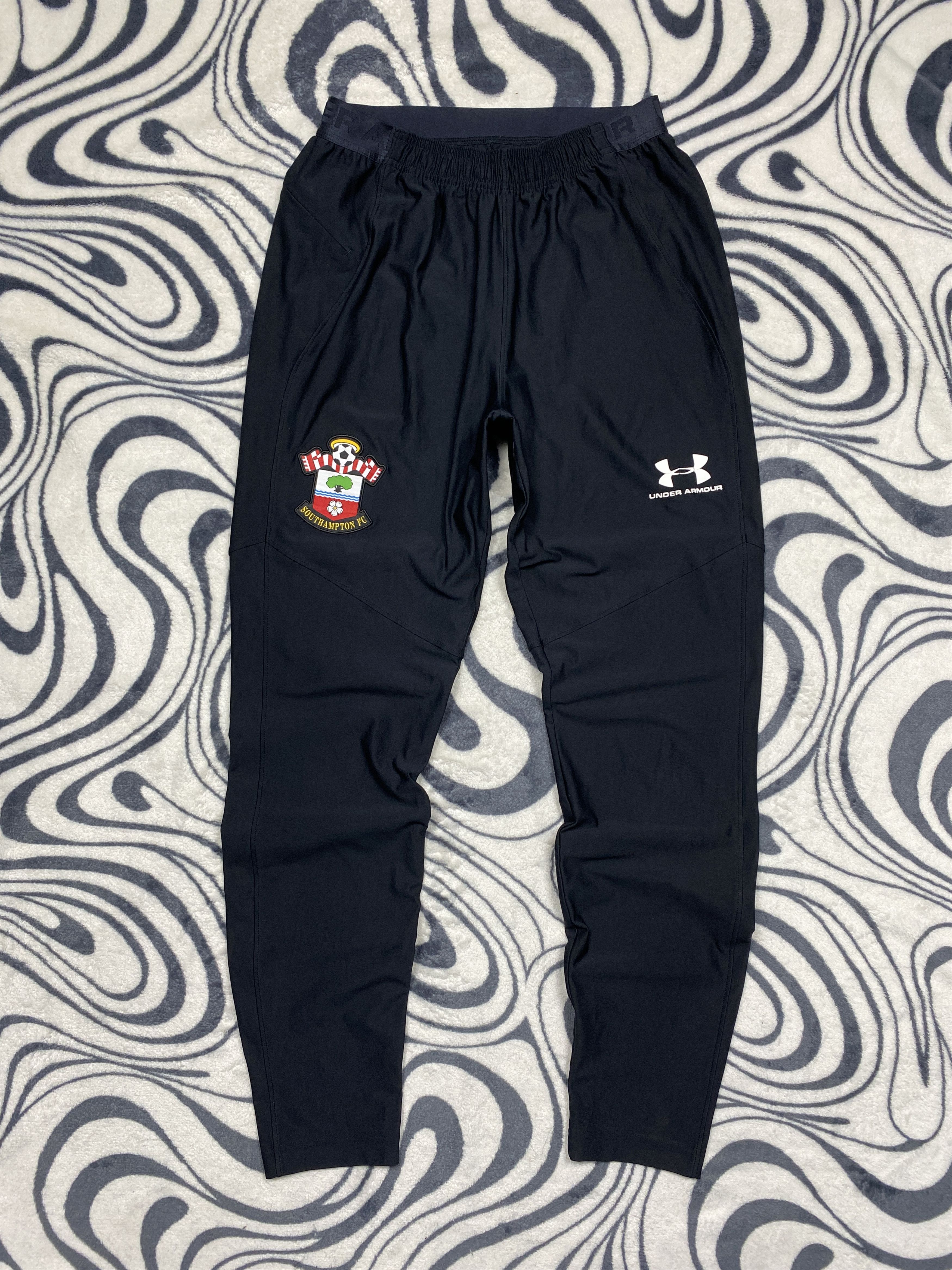 Under Armour Under Armour Southampton FC Mens Pants Size US 30 / EU 46 - 1 Thumbnail