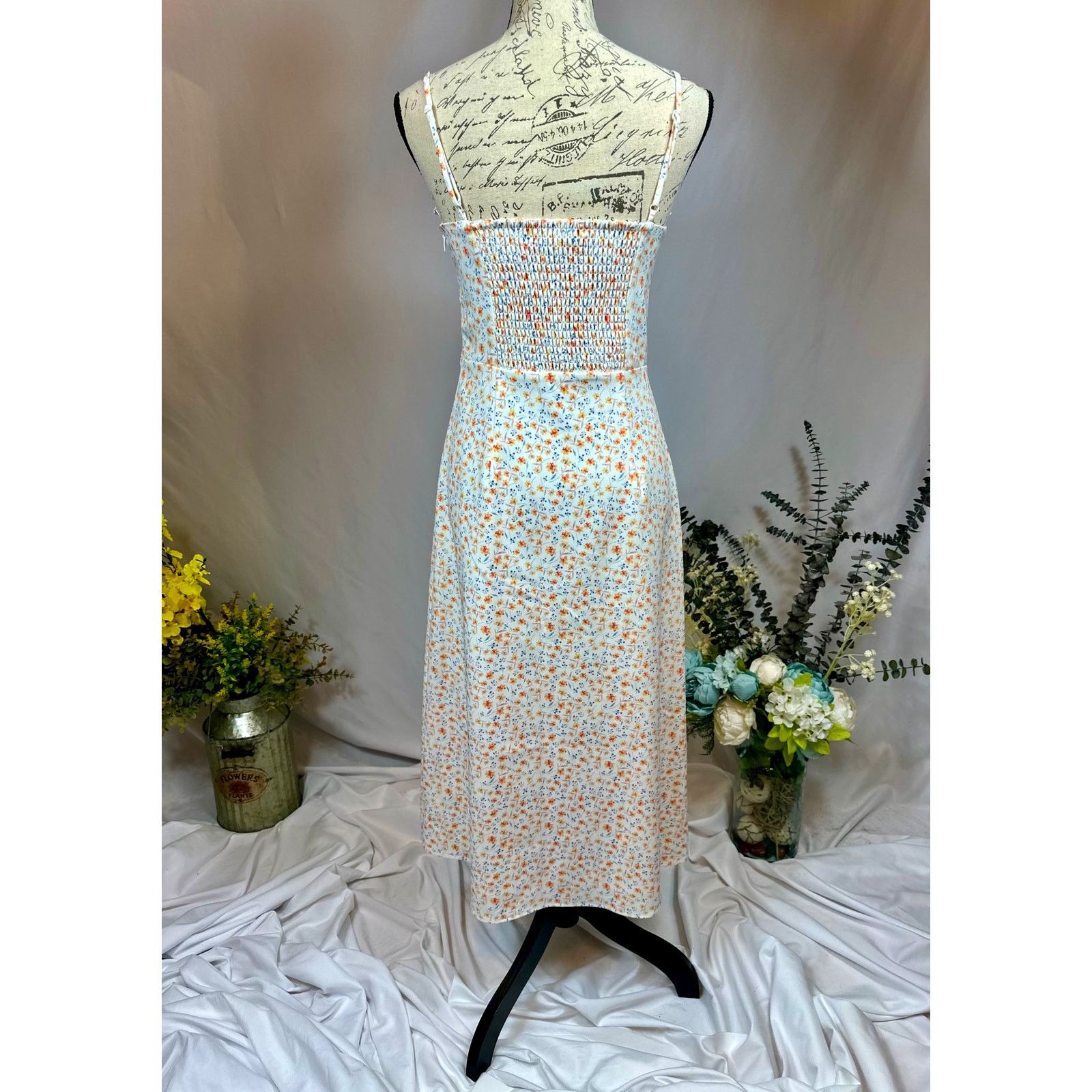 French Connection French Connection Camille Sleeveless Floral Midi Dress 6 Size M / US 6-8 / IT 42-44 - 14 Thumbnail