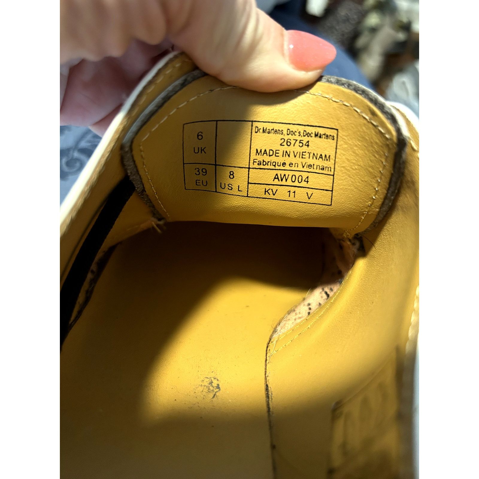 Dr. Martens Dr Martens 1461 White Patent Leather Oxford size 8/EU 39 Size US 8 / IT 38 - 7 Thumbnail