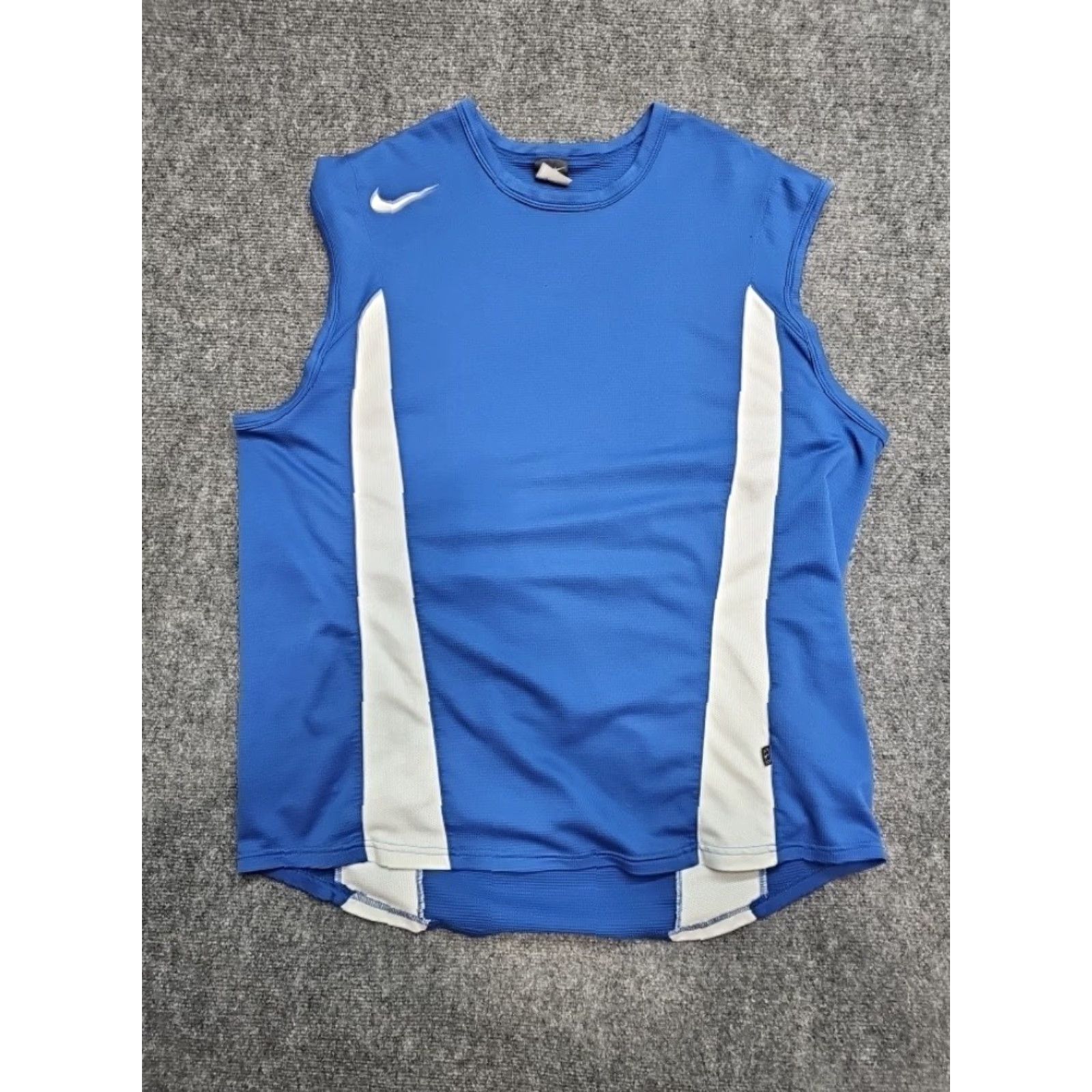 Nike VINTAGE Nike Tennis Center Court Swoosh Shirt Men 2XL Sleeveless Blue White Nike Dri-FIT Sphere Dry 90s Logo Sports Shirt Size US XXL / EU 58 / 5 - 2 Thumbnail