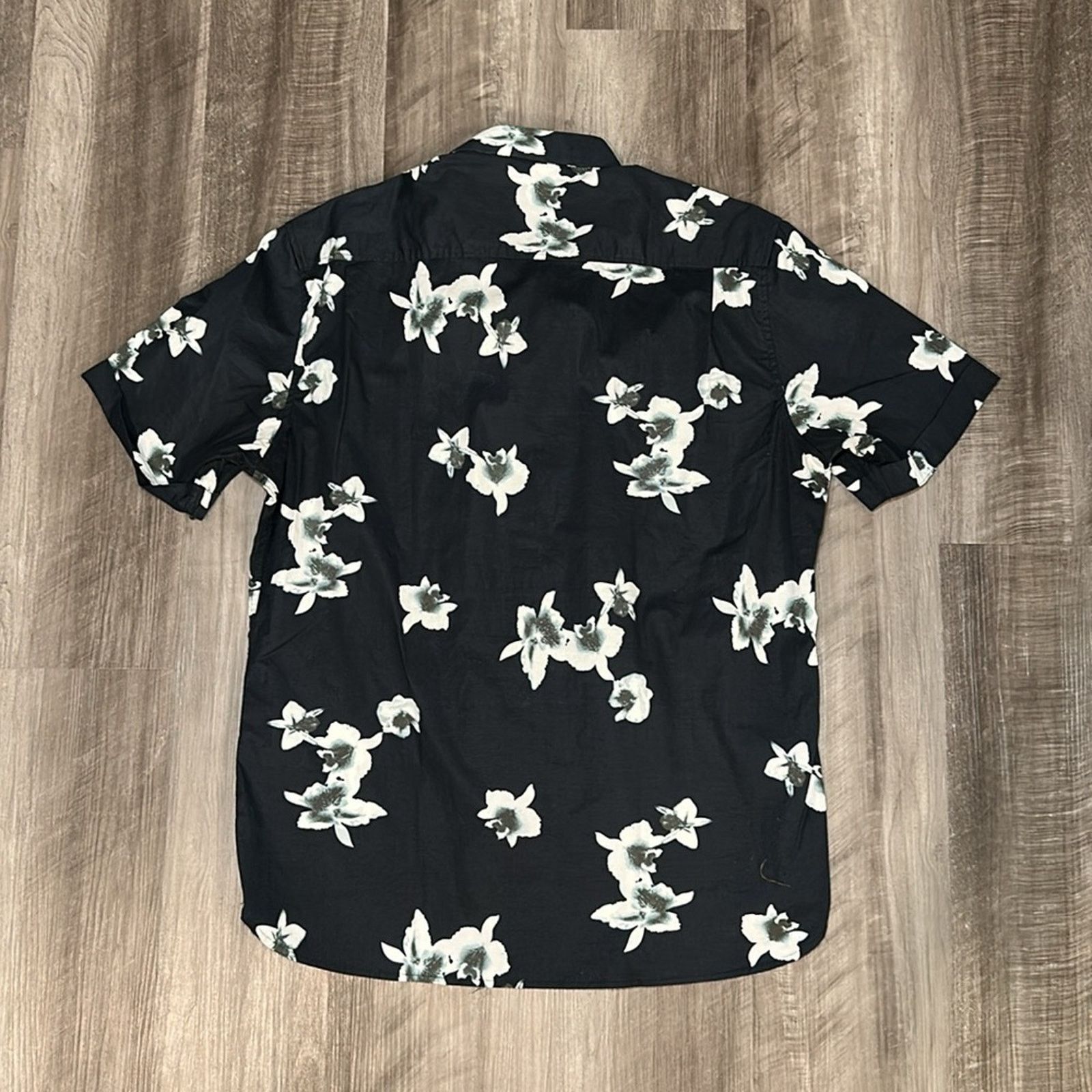7Diamonds 7 Diamonds My Wish Floral Short Sleeve Button Down - XL Size US XL / EU 56 / 4 - 3 Thumbnail