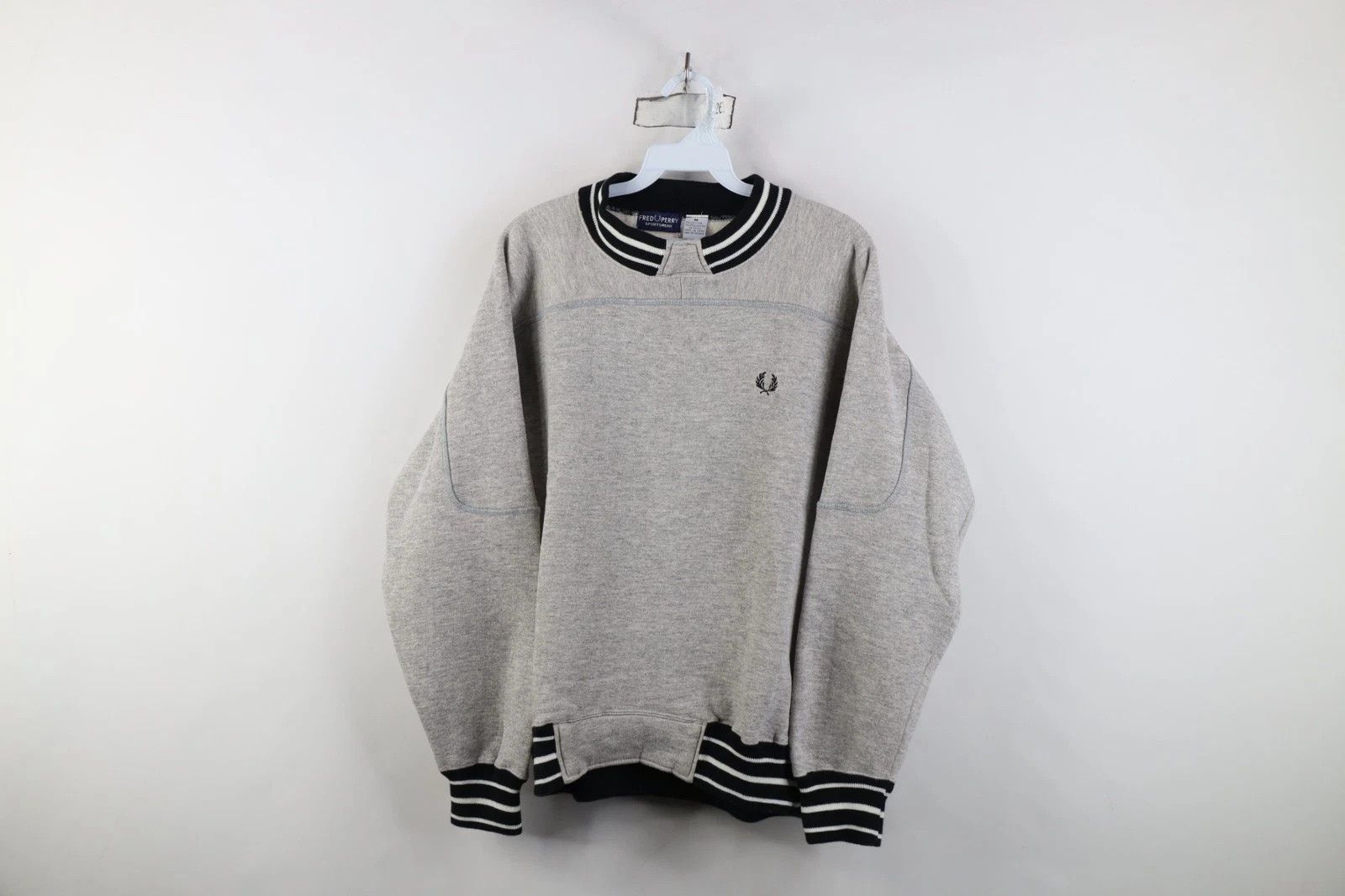 Fred Perry Vintage 70s 80s Fred Perry Sportswear Crewneck Sweatshirt Size US M / EU 48-50 / 2 - 1 Thumbnail