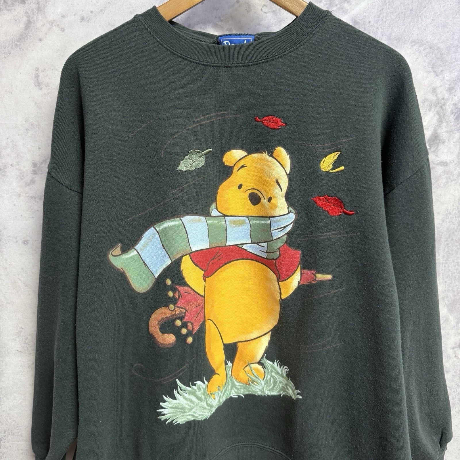 Disney Vintage 90s Winnie The Pooh Sweatshirt Graphic Disney Size US XL / EU 56 / 4 - 1 Thumbnail