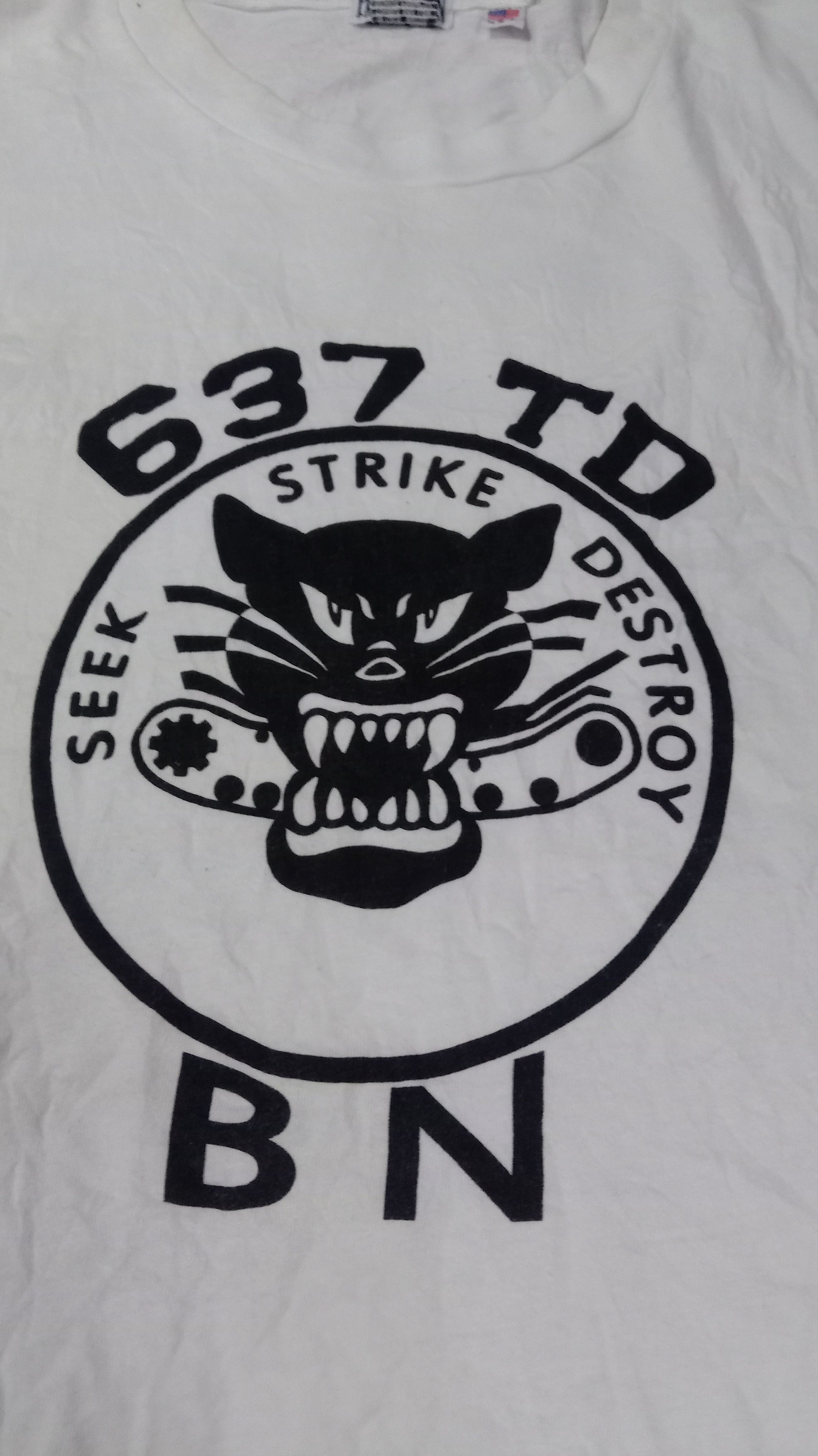 Designer Vintage Seek Strike Destroy Size US XL / EU 56 / 4 - 2 Thumbnail