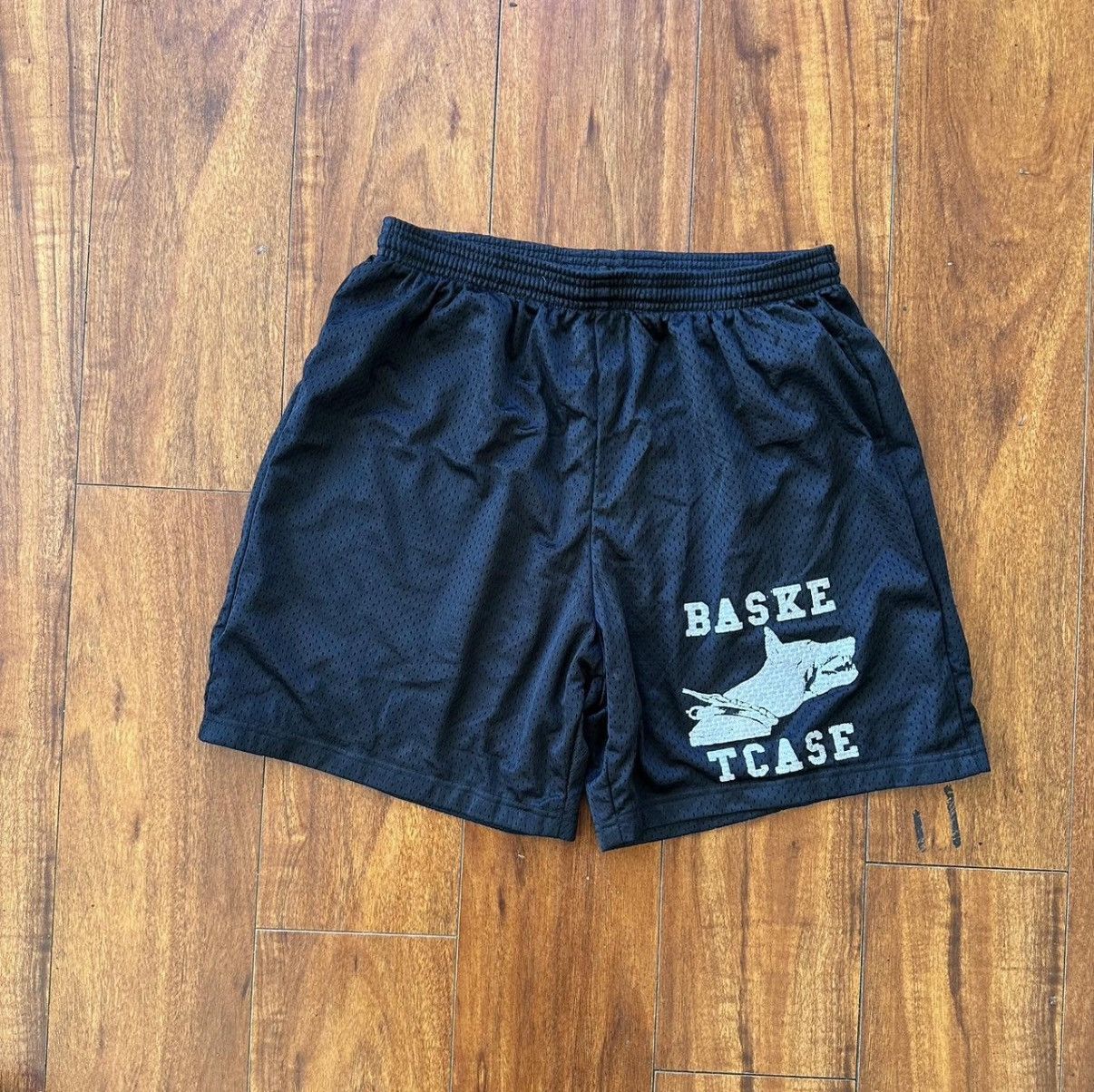 basketcase gallery Baggy camo shorts | Grailed