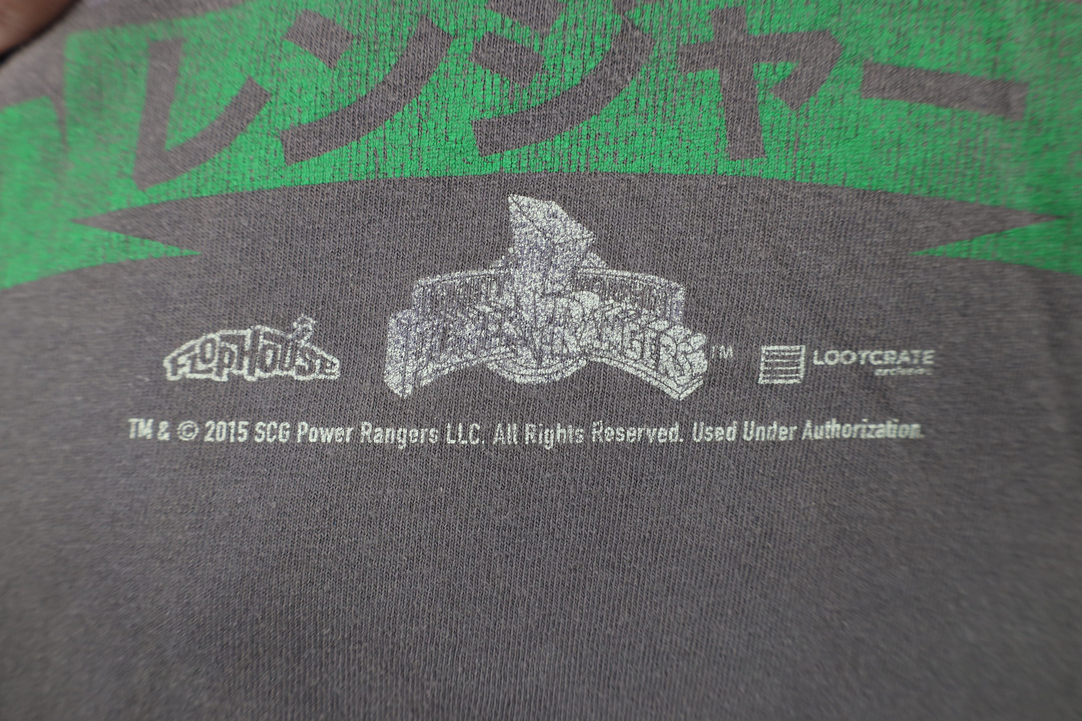 Vintage Vintage Y2K Power Rangers Short Sleeve T-Shirt Gray Cotton Size US XL / EU 56 / 4 - 5 Thumbnail
