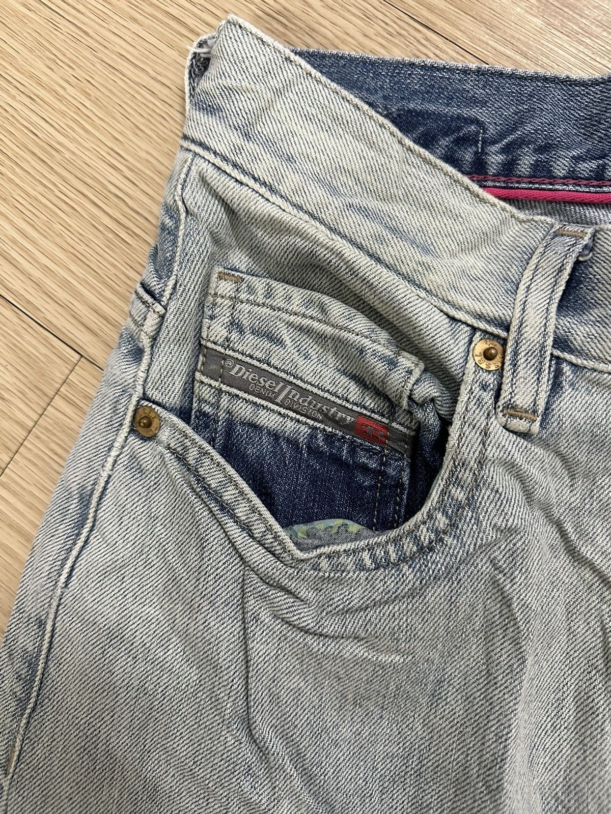 Designer × Diesel Vintage Y2K Diesel Regular Straight High Waist Baggy Jeans Size 23" - 5 Thumbnail