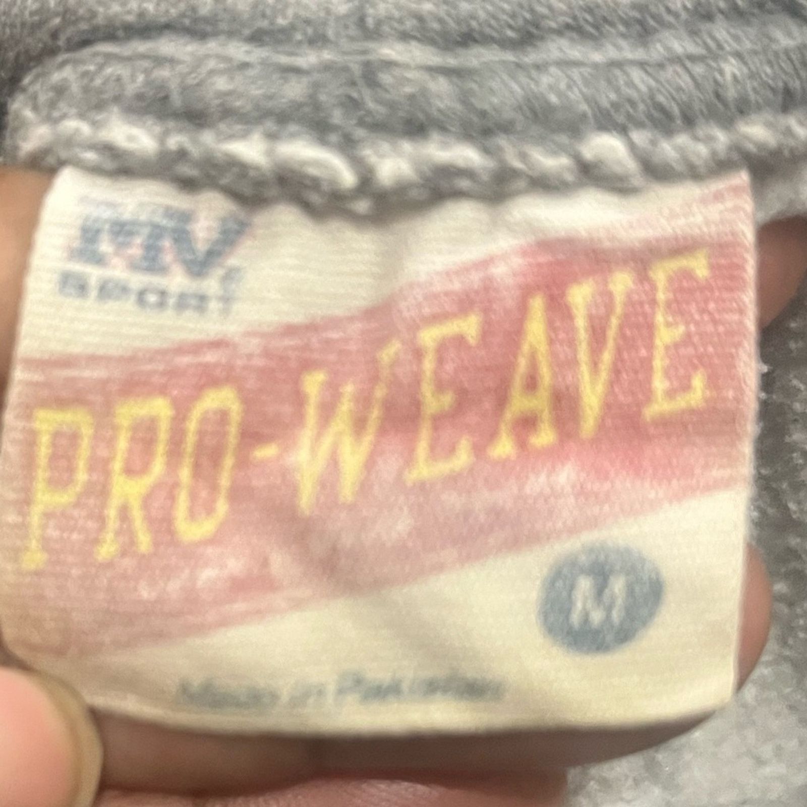 The Unbranded Brand Vintage MV Sport "Pro-Weave" Stanford sweatshirt, Medium Size US M / EU 48-50 / 2 - 4 Thumbnail