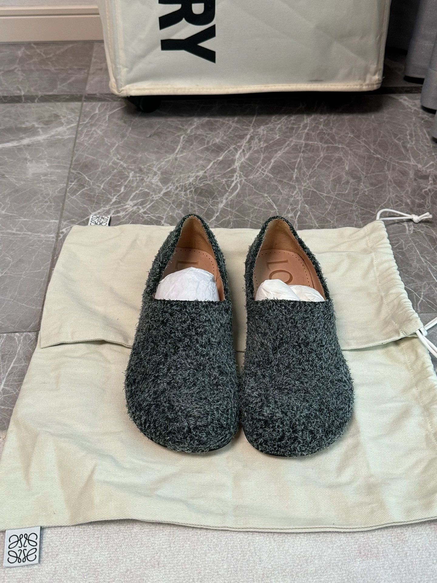 Loewe Loewe Campo fur light suede flat gray 38 Size US 7.5 / IT 37.5 - 1 Thumbnail
