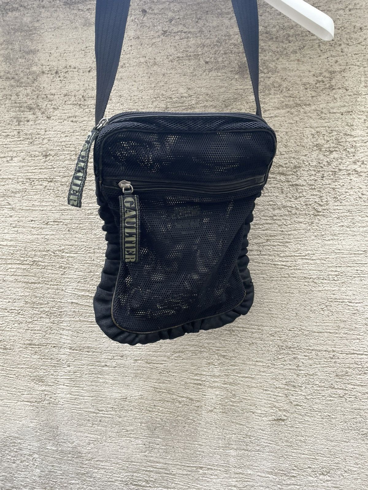 JEAN PAUL GAULTIER 1990's boston handbag