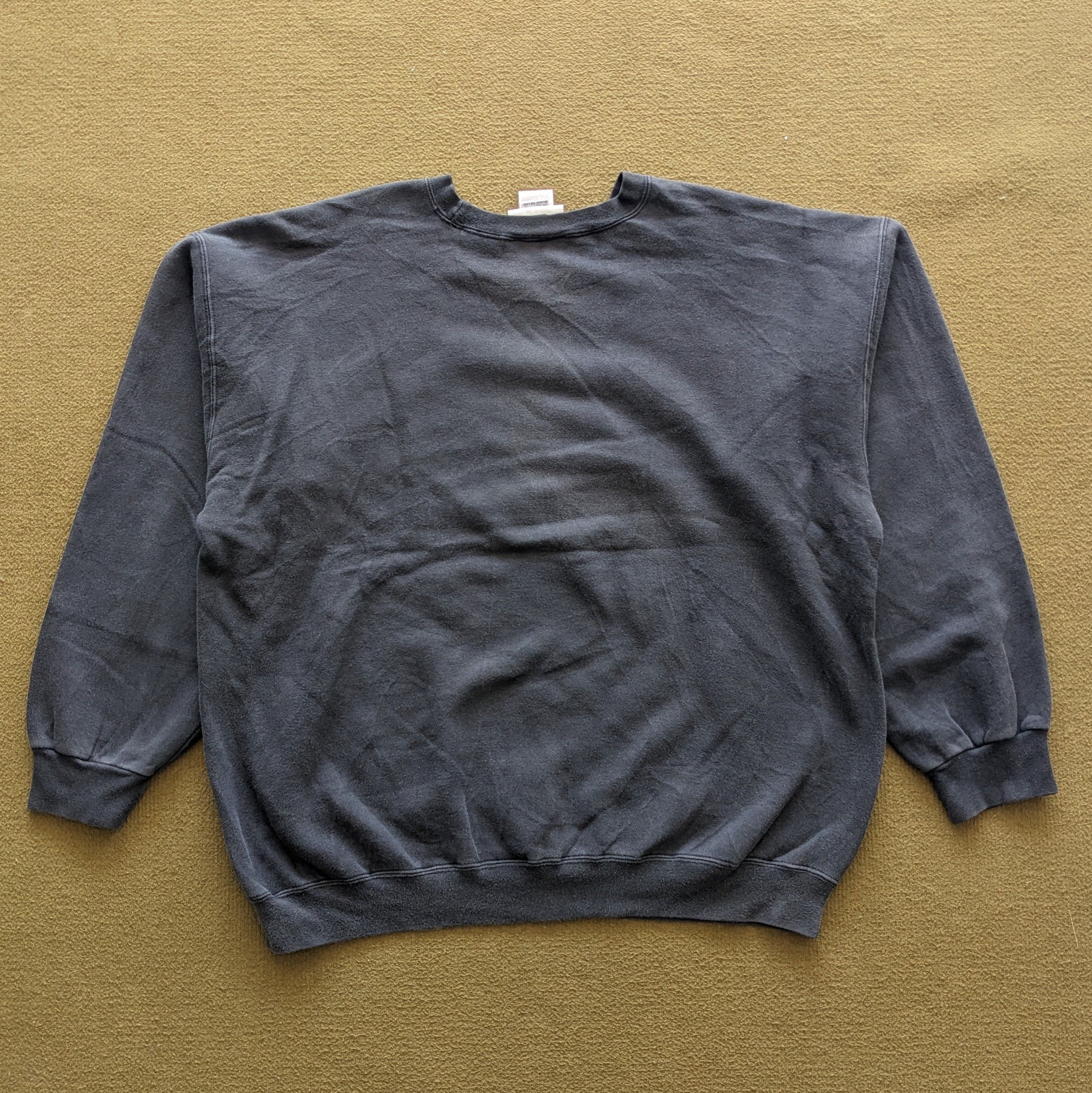 Vintage Vintage DKNY New York Skateboard Sweatshirt Size US L / EU 52-54 / 3 - 3 Thumbnail