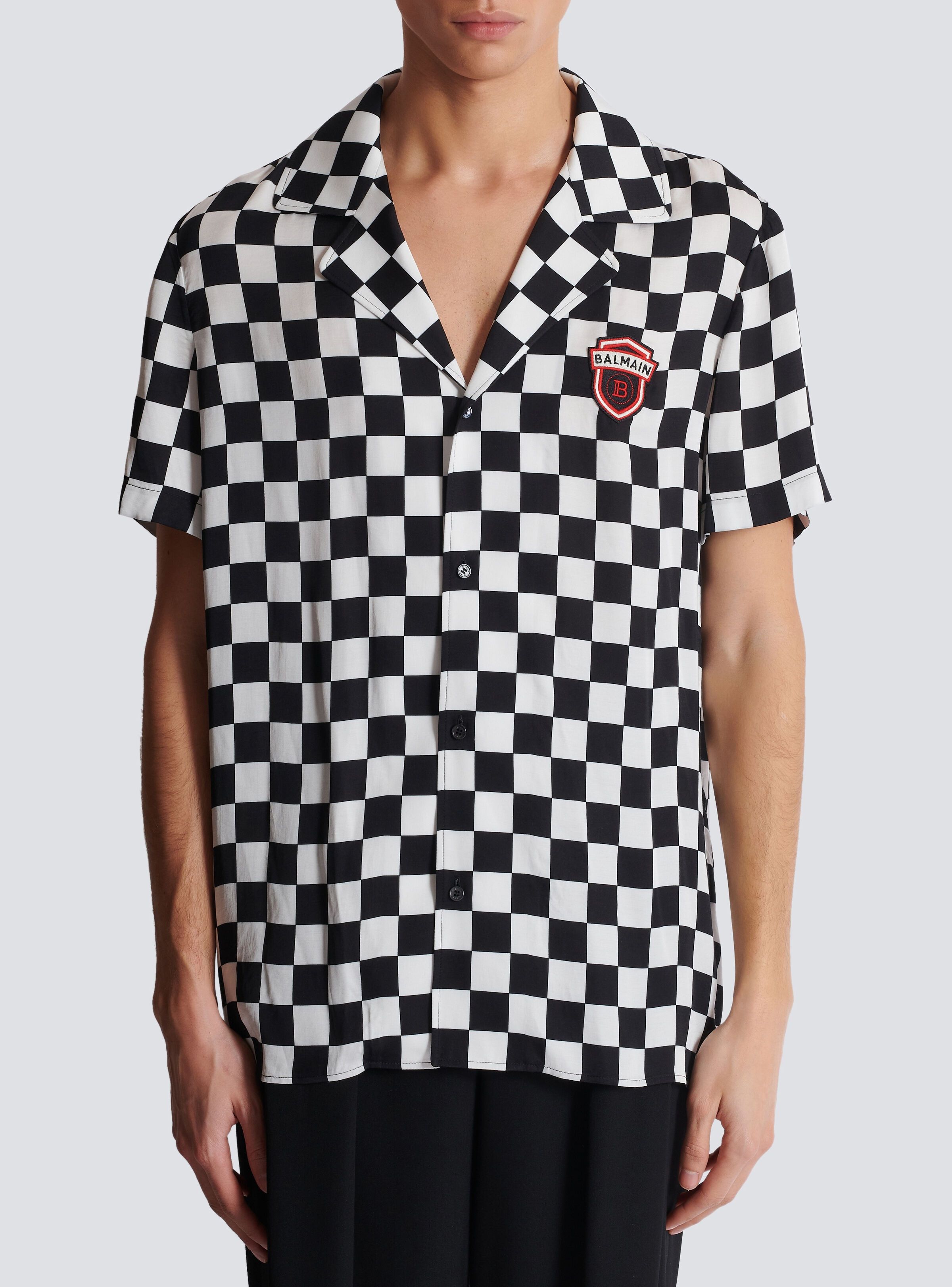 Balmain o1s1wg110925 Satin Check Shirt in Black/White Size US XL / EU 56 / 4 - 7 Thumbnail