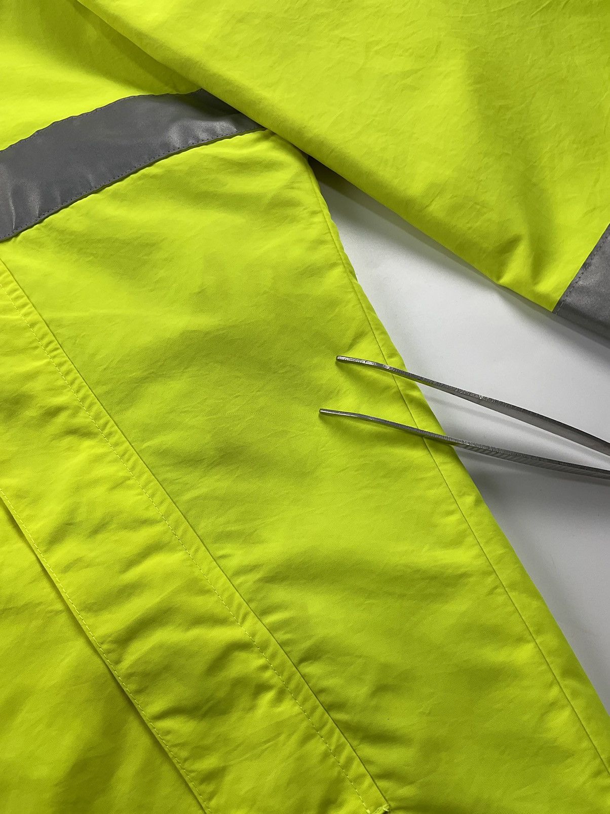 Vetements Vetements F/W'19 Hi Vis Anarchy Parka Jacket Size US S / EU 44-46 / 1 - 9 Thumbnail