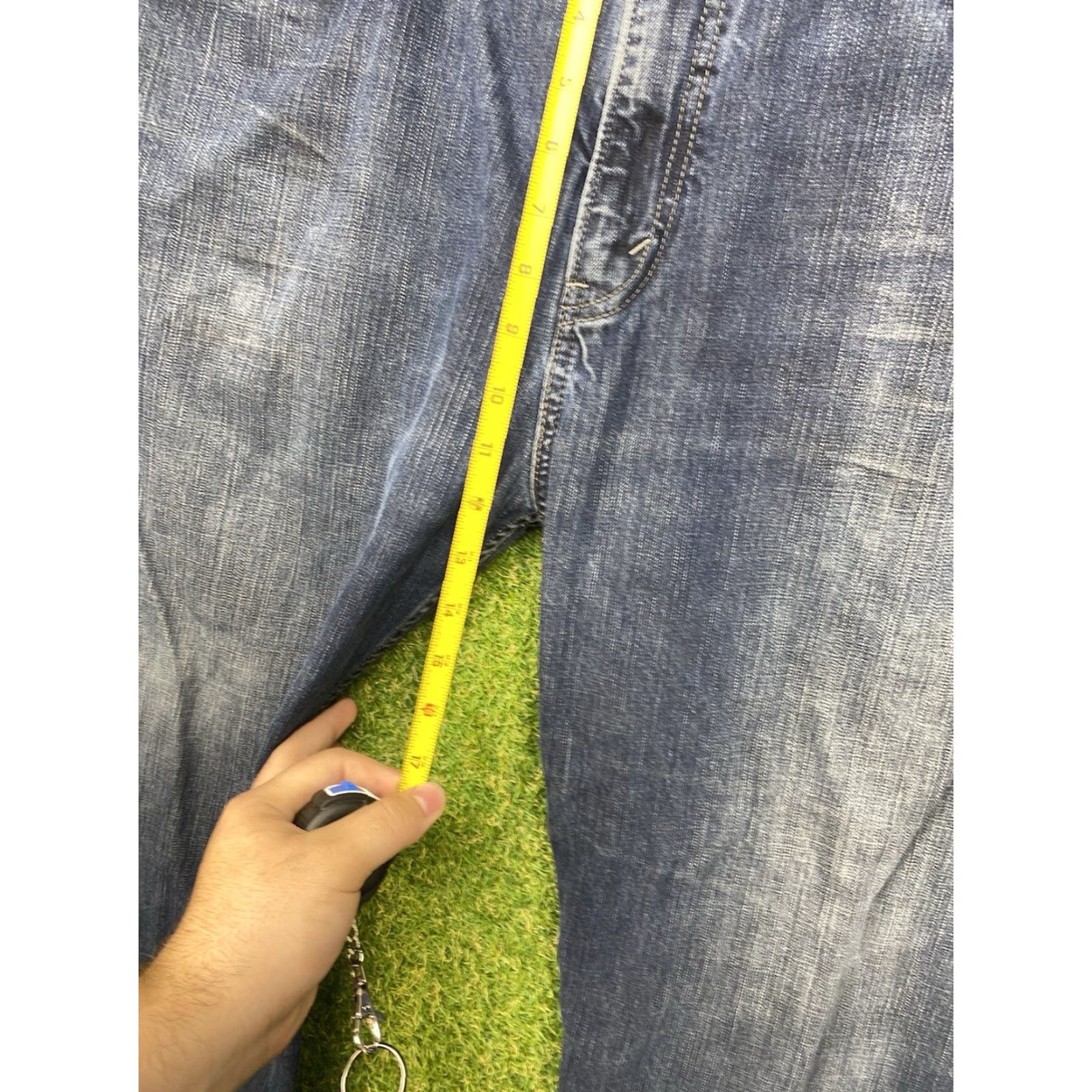 Levi's VINTAGE Levi's 569 Jeans Men 40x30 Blue Dark Wash Relaxed Straight 5-Pocket Denim Cotton Cities? Size US 40 / EU 56 - 6 Thumbnail