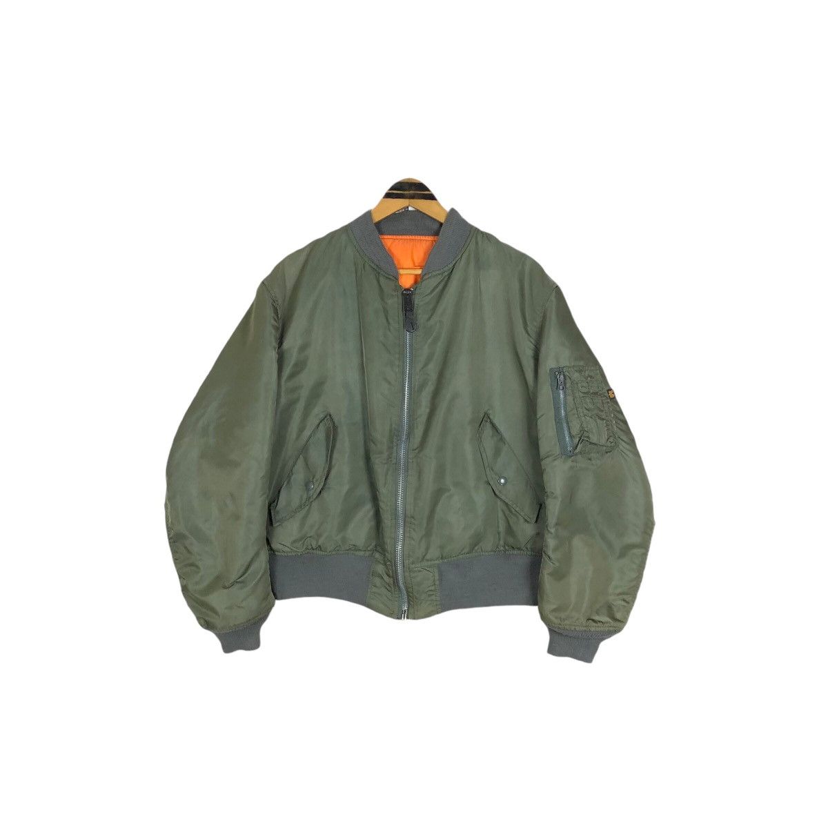Alpha Industries Vintage 90s Alpha Industries MA-1 Bomber