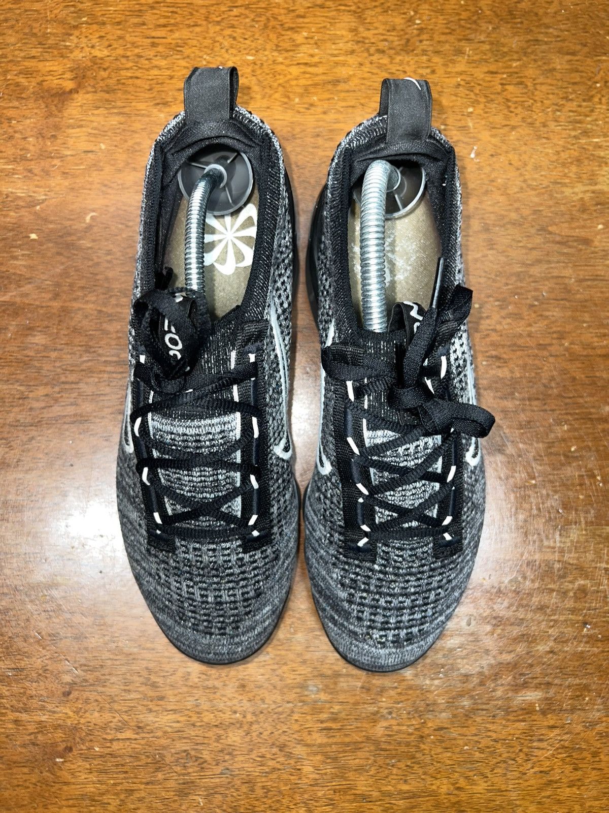Nike WMNS Air Vapormax 2021 Flyknit Oreo size 8.5W Size US 8.5 / IT 38.5 - 3 Thumbnail
