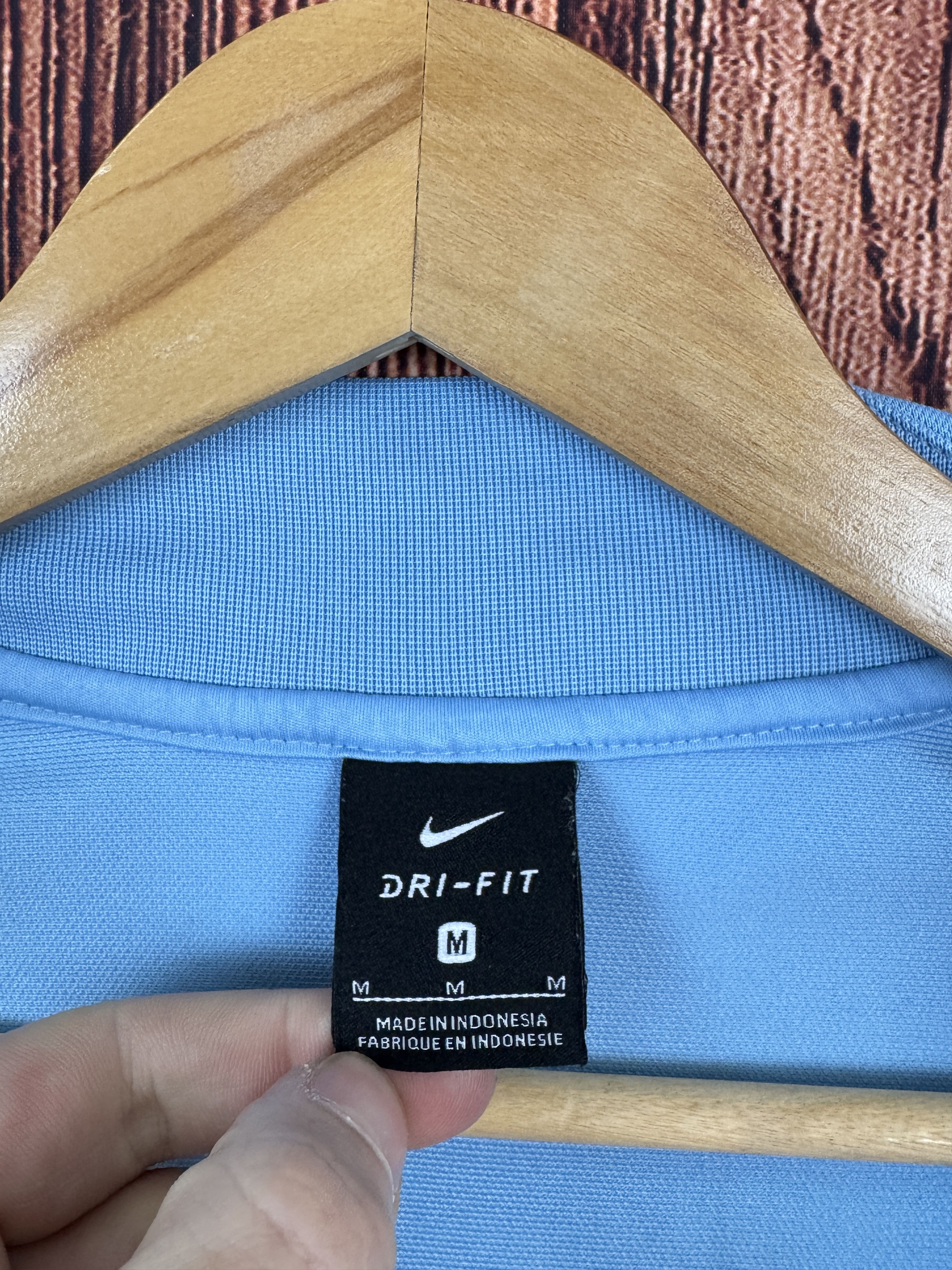 Nike MANCHESTER CITY 2016/17 NIKE TRAINING FOOTBALL TRACK JACKET Size US M / EU 48-50 / 2 - 9 Thumbnail