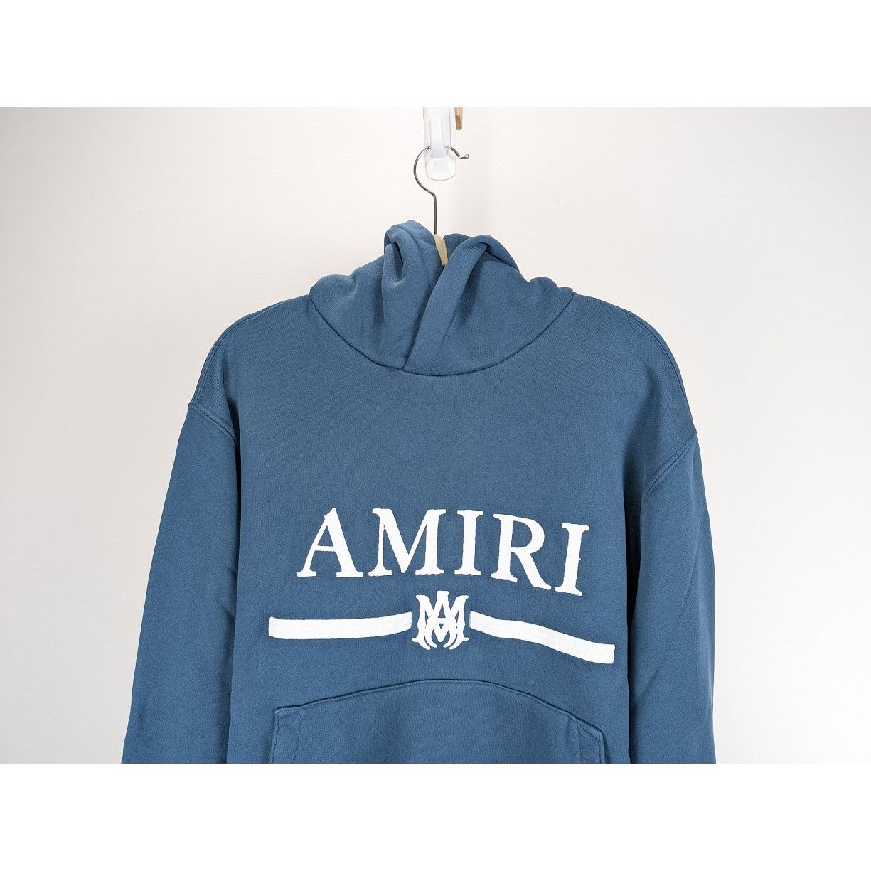 Amiri o1rshd1 Q:2 / MA Bar Embroidery Hoodie in Pond Blue Size US XL / EU 56 / 4 - 7 Thumbnail