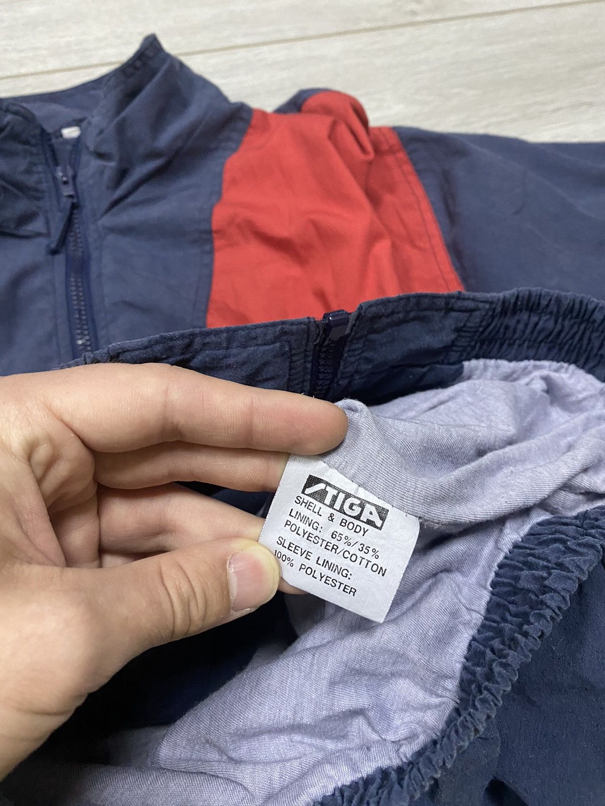 Asics Suisse Assics vintage Tiga zip jacket Size US S / EU 44-46 / 1 - 8 Thumbnail