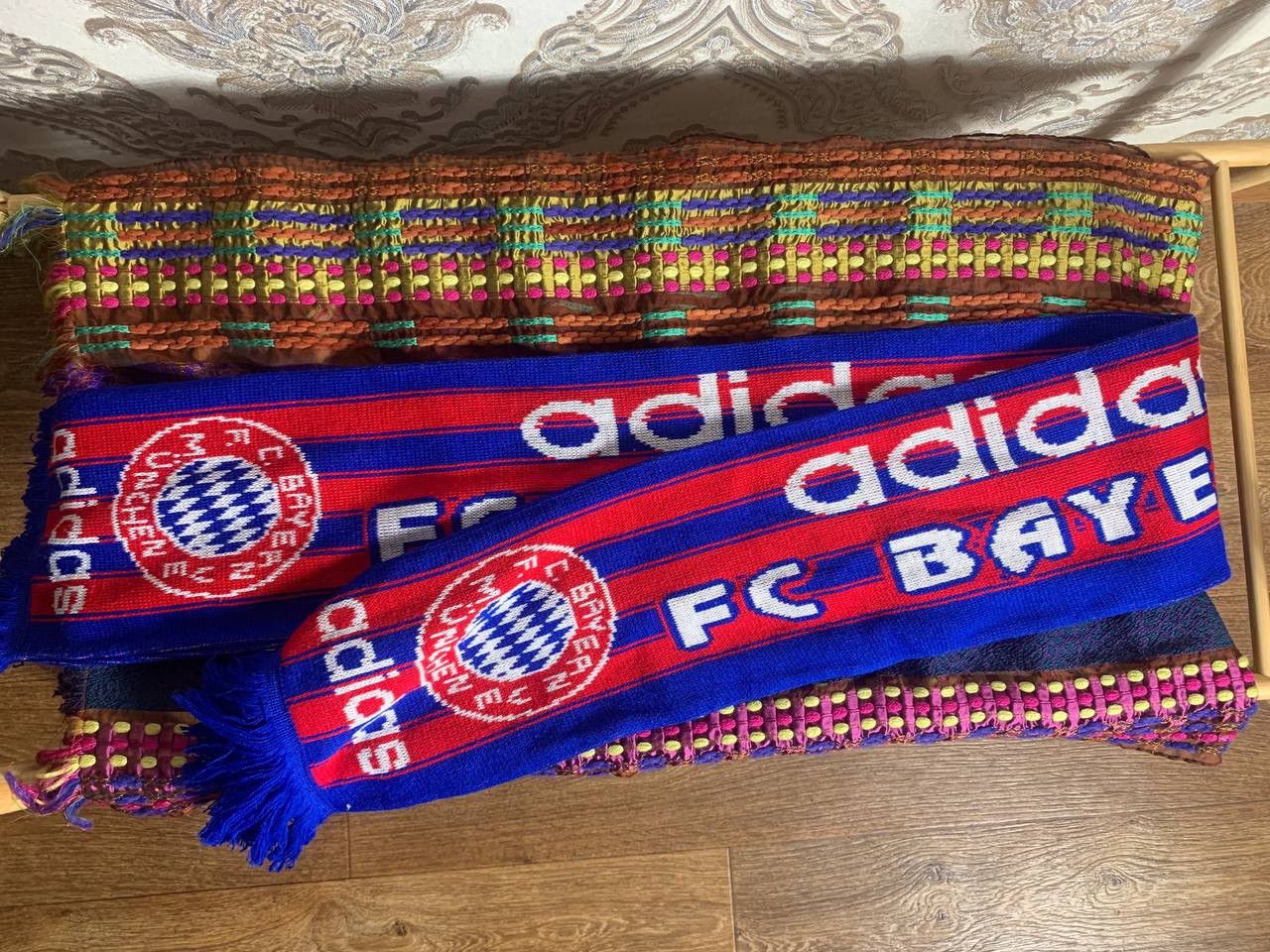 Adidas × Vintage VERY RARE ADIDAS BAYERN MÜNCHEN GERMANY SCARVES SOCCER RETRO Size ONE SIZE - 2 Thumbnail