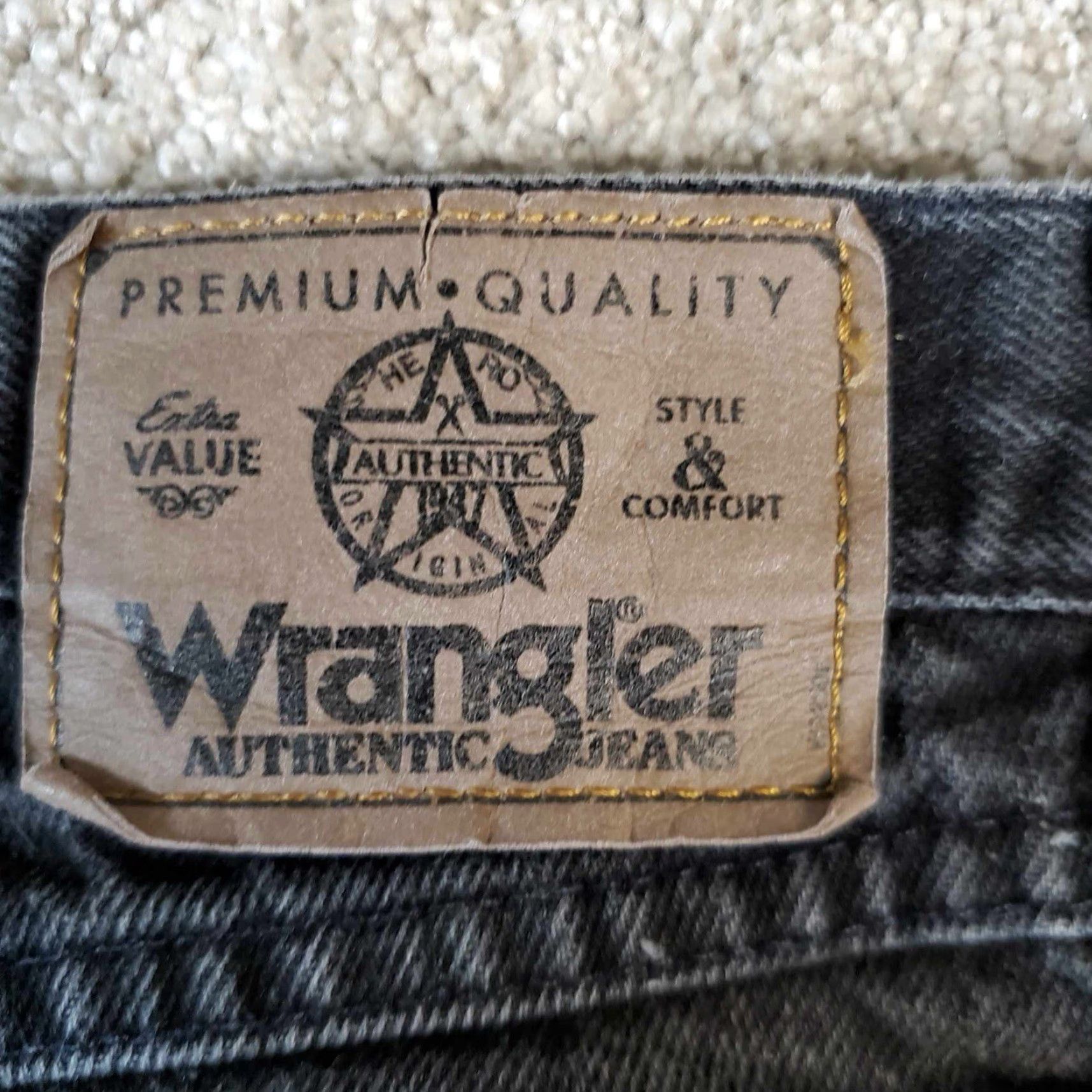 Wrangler VINTAGE Wrangler Jeans 38x29 Black Faded Cowboy Western USA Rodeo Wrangler Cowboy Cut Mens Jeans Regular 38 Black Cotton Denim 5-Pocket USA Cowboy Size US 38 / EU 54 - 2 Thumbnail