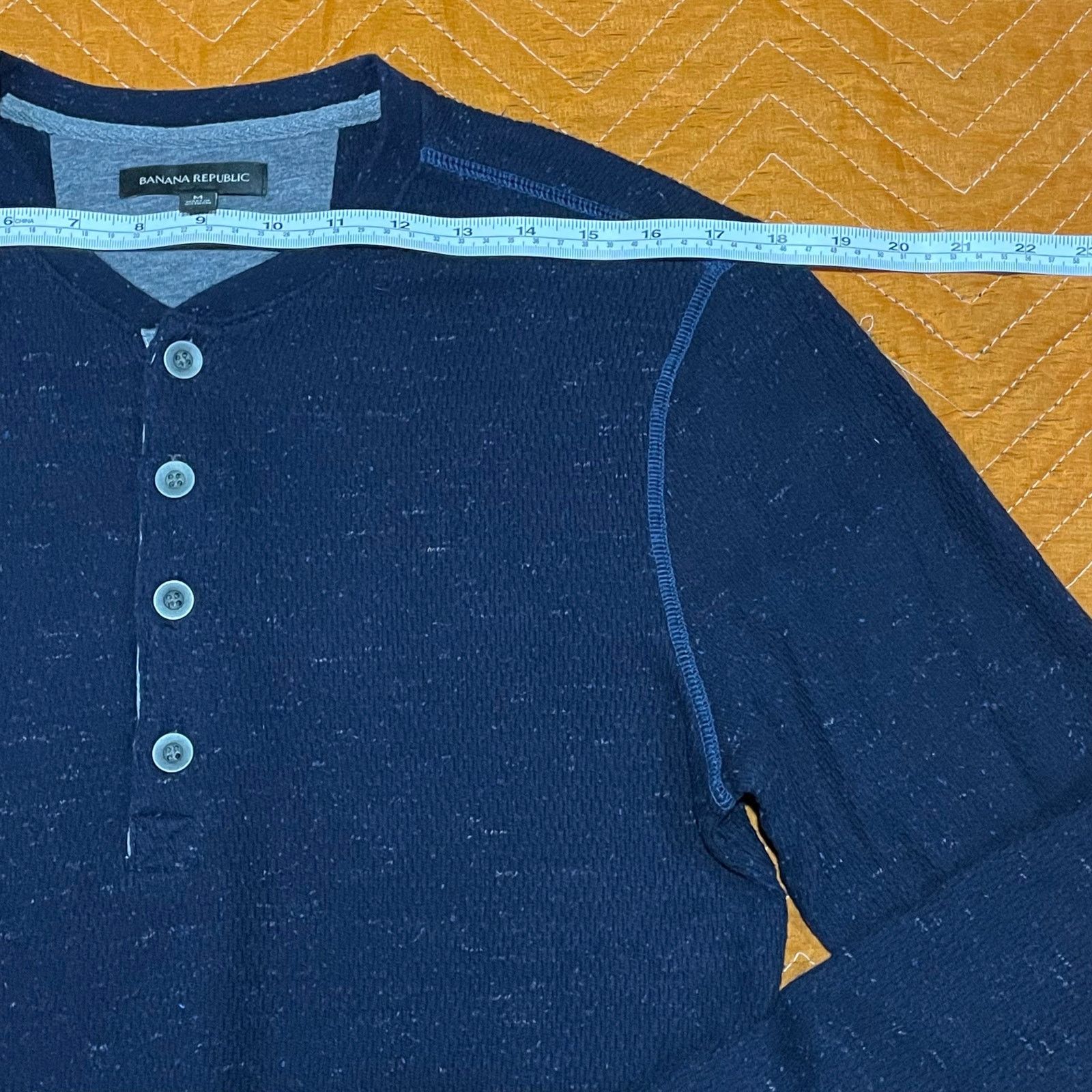 Banana Republic Banana Republic Long Sleeve Henley Shirt Size US M / EU 48-50 / 2 - 5 Thumbnail